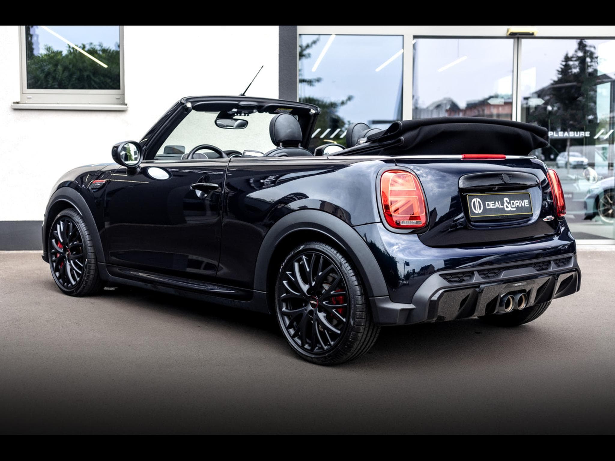 Mini Cooper John Cooper Works Cabriolet AUTO (2022) - Photo 3