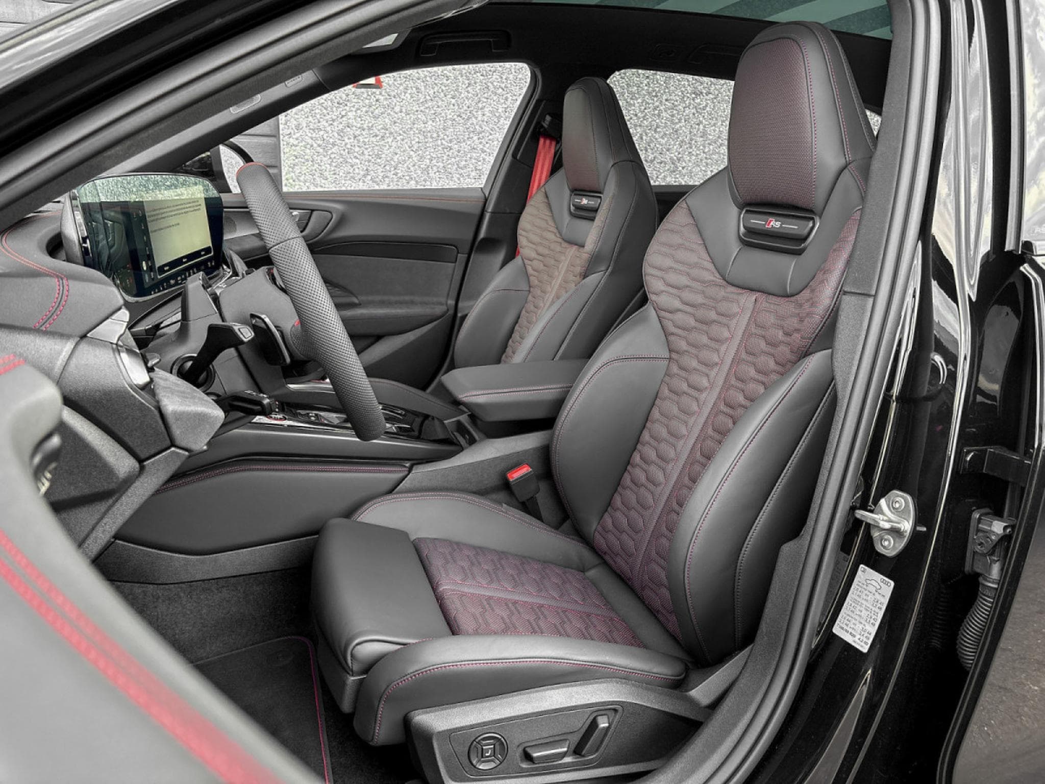 Audi RS5 Audi RS5 Avant Performance Facelift – Carbone_Céramique – RS (2026) - Photo 22