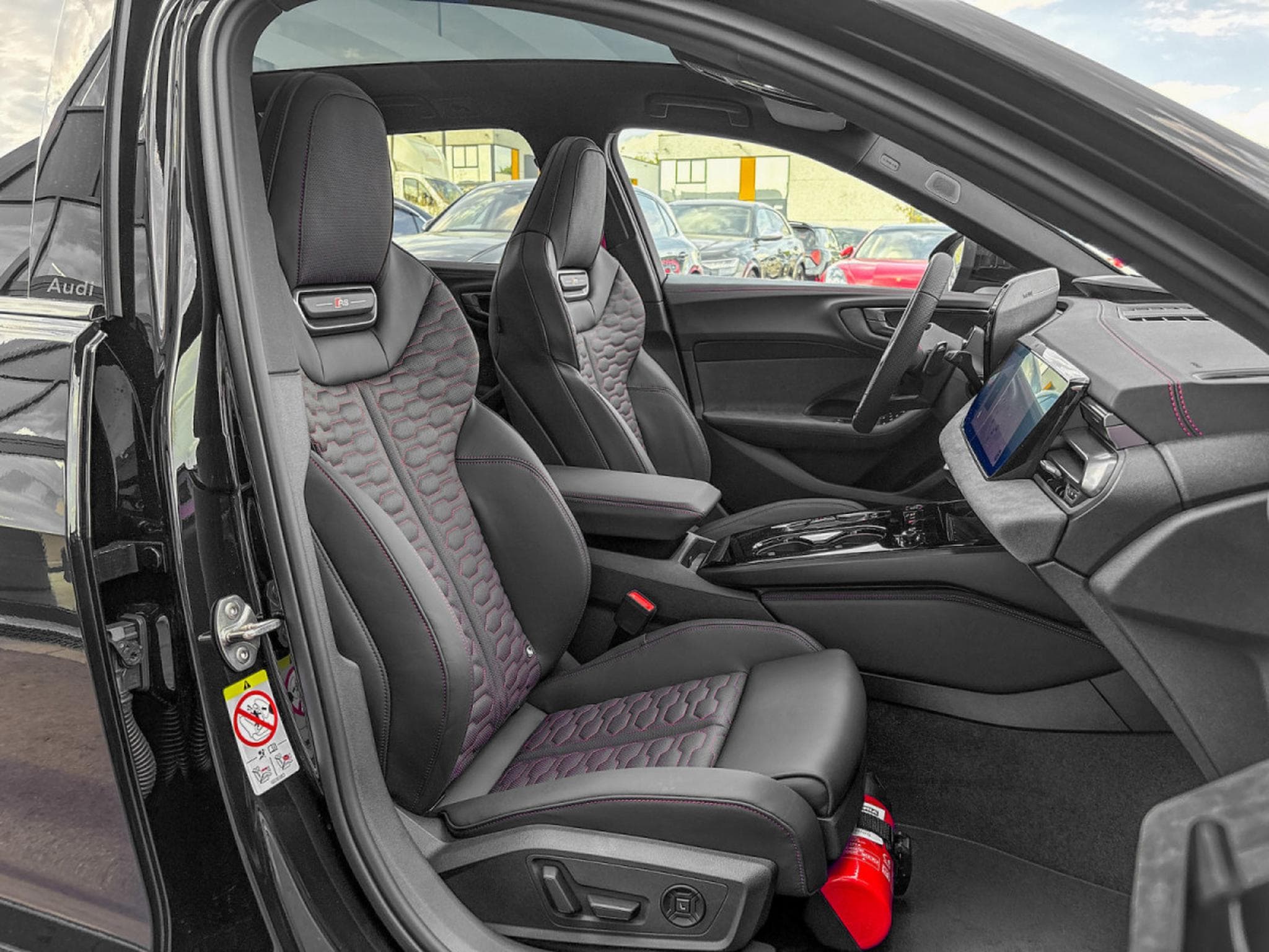 Audi RS5 Audi RS5 Avant Performance Facelift – Carbone_Céramique – RS (2026) - Photo 6