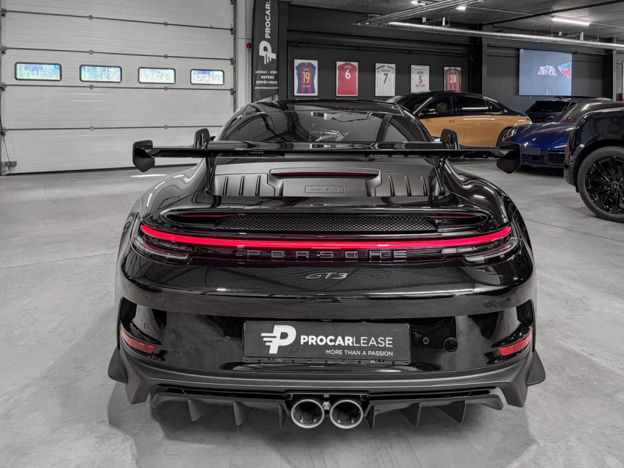 Porsche 911 911/992 GT3 CLUBSPORT AKRAPOVIC  /Vollschalensitze (2022) - Photo 8