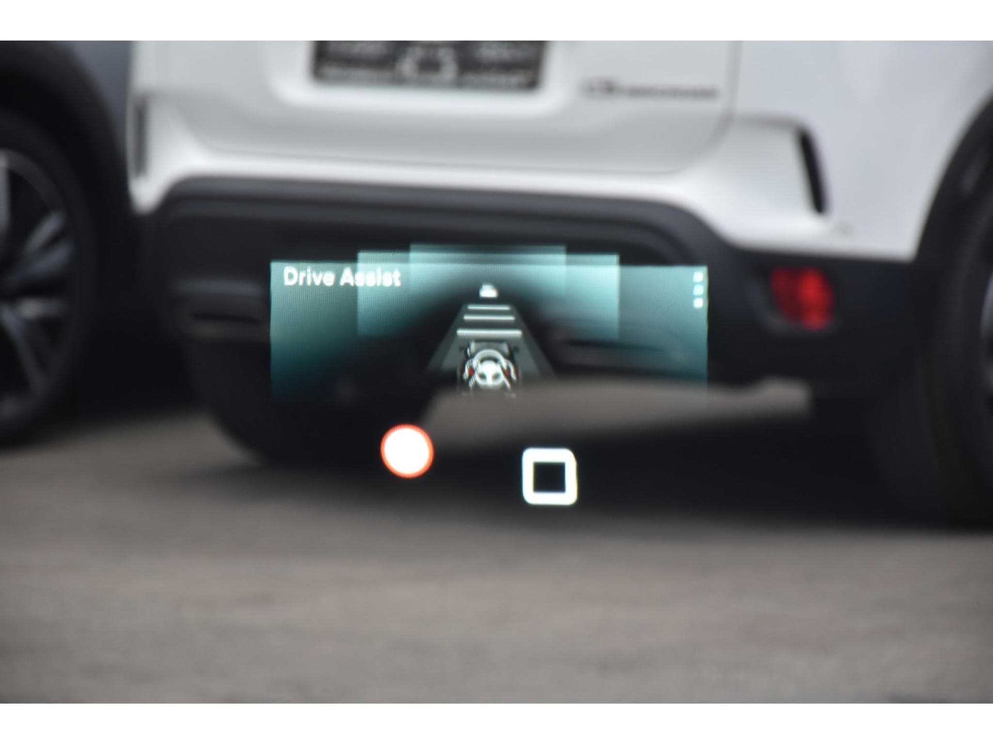 Citroën C5 X 1.2 130 PLUS EAT8 CUIR ACC HUD LANE 1° MAIN (2024) - Foto 18