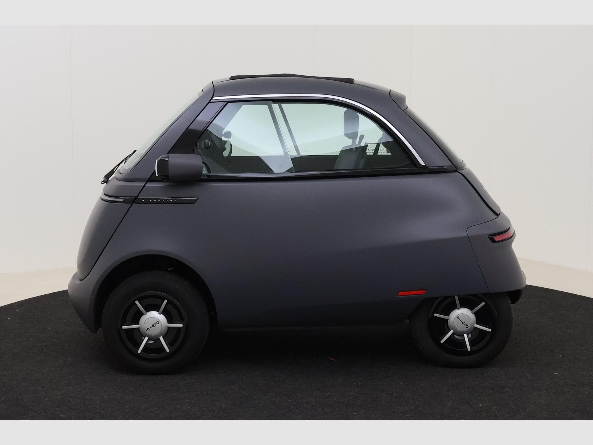 Microlino Pioneer Competizione (2024) - Foto 9
