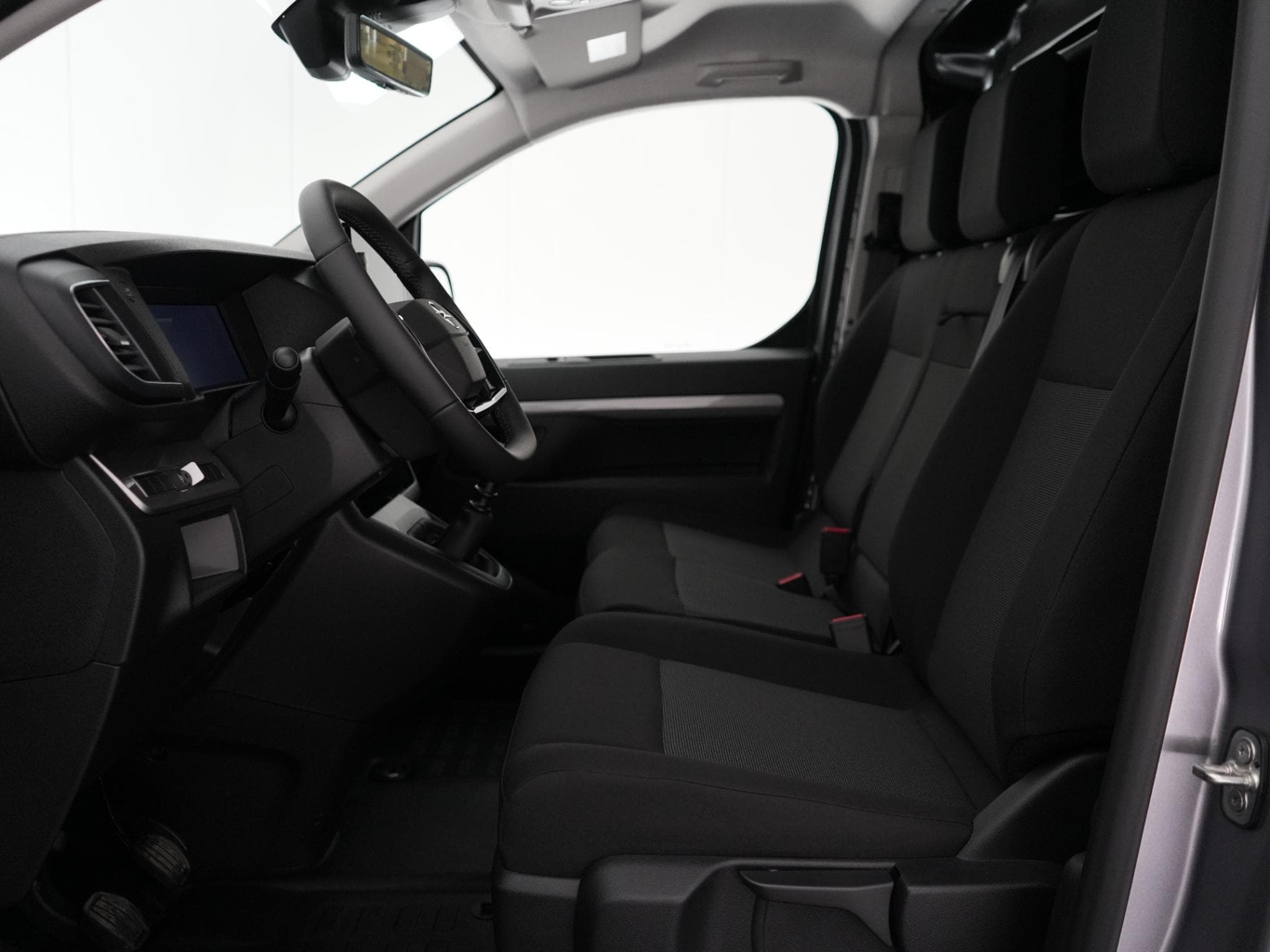 Opel Vivaro XL (2026) - Foto 11