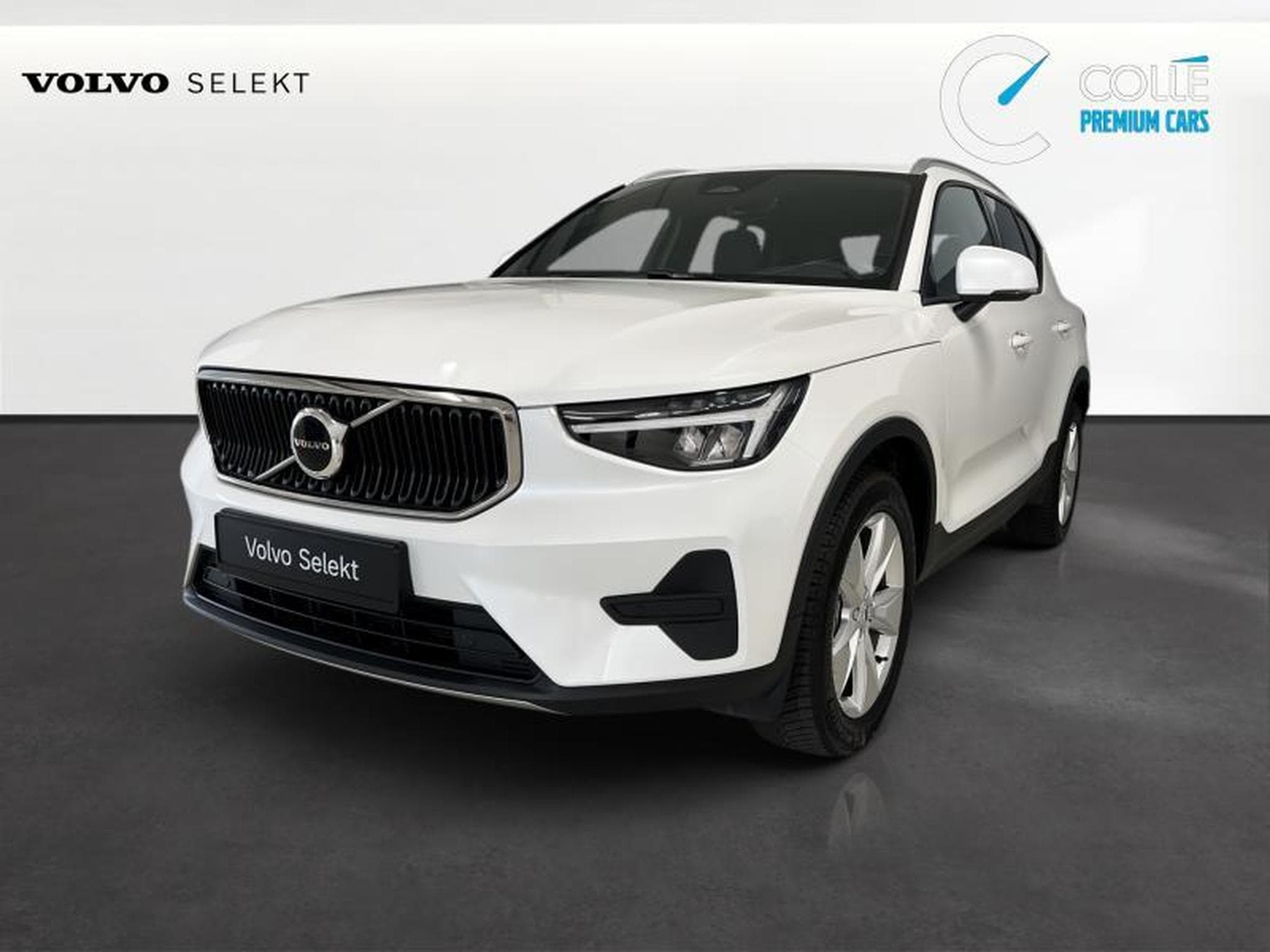Volvo XC40 Core (2024) - Photo 5