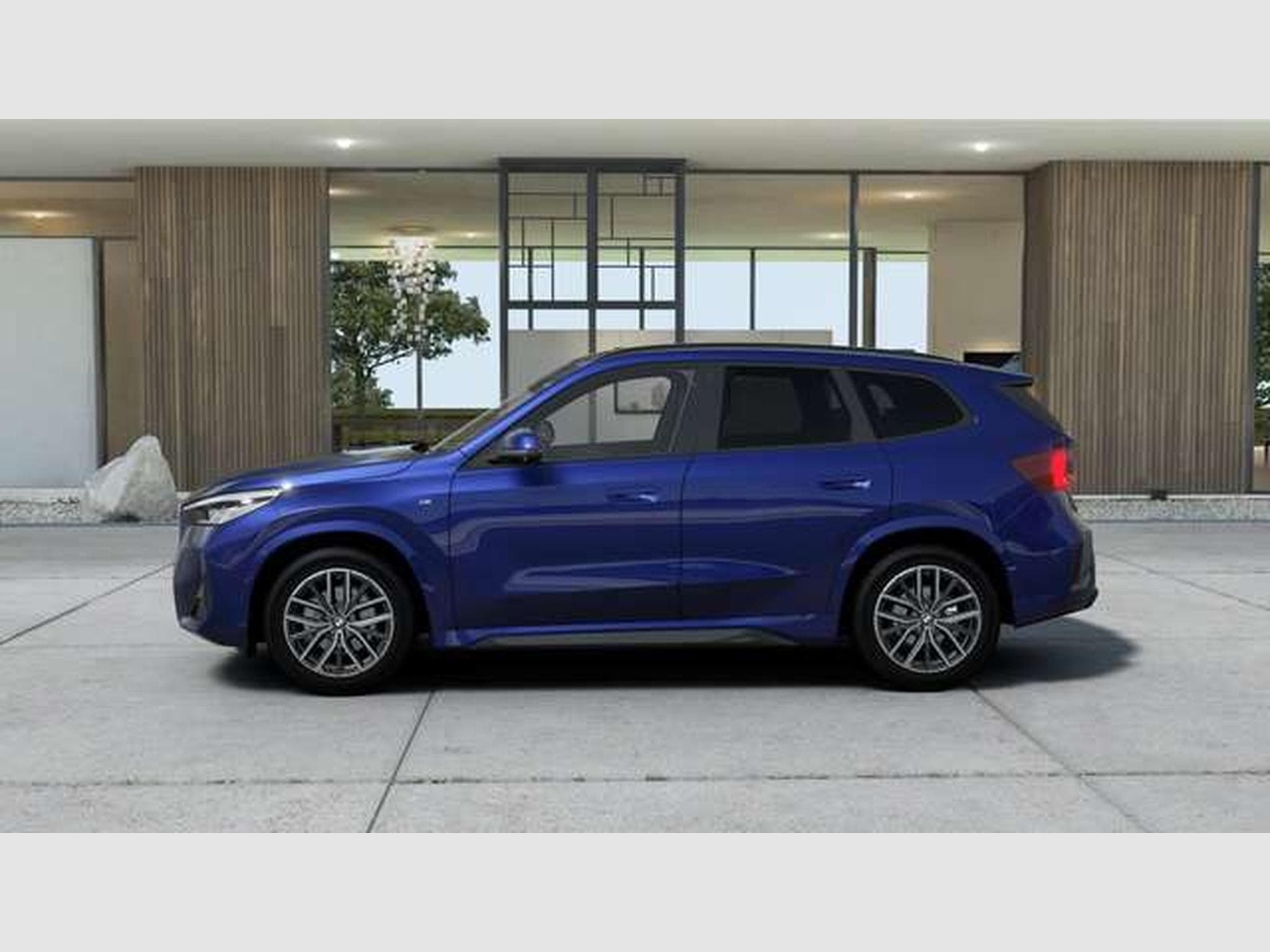 BMW X1 sDrive18d M Sport (2025) - Photo 2