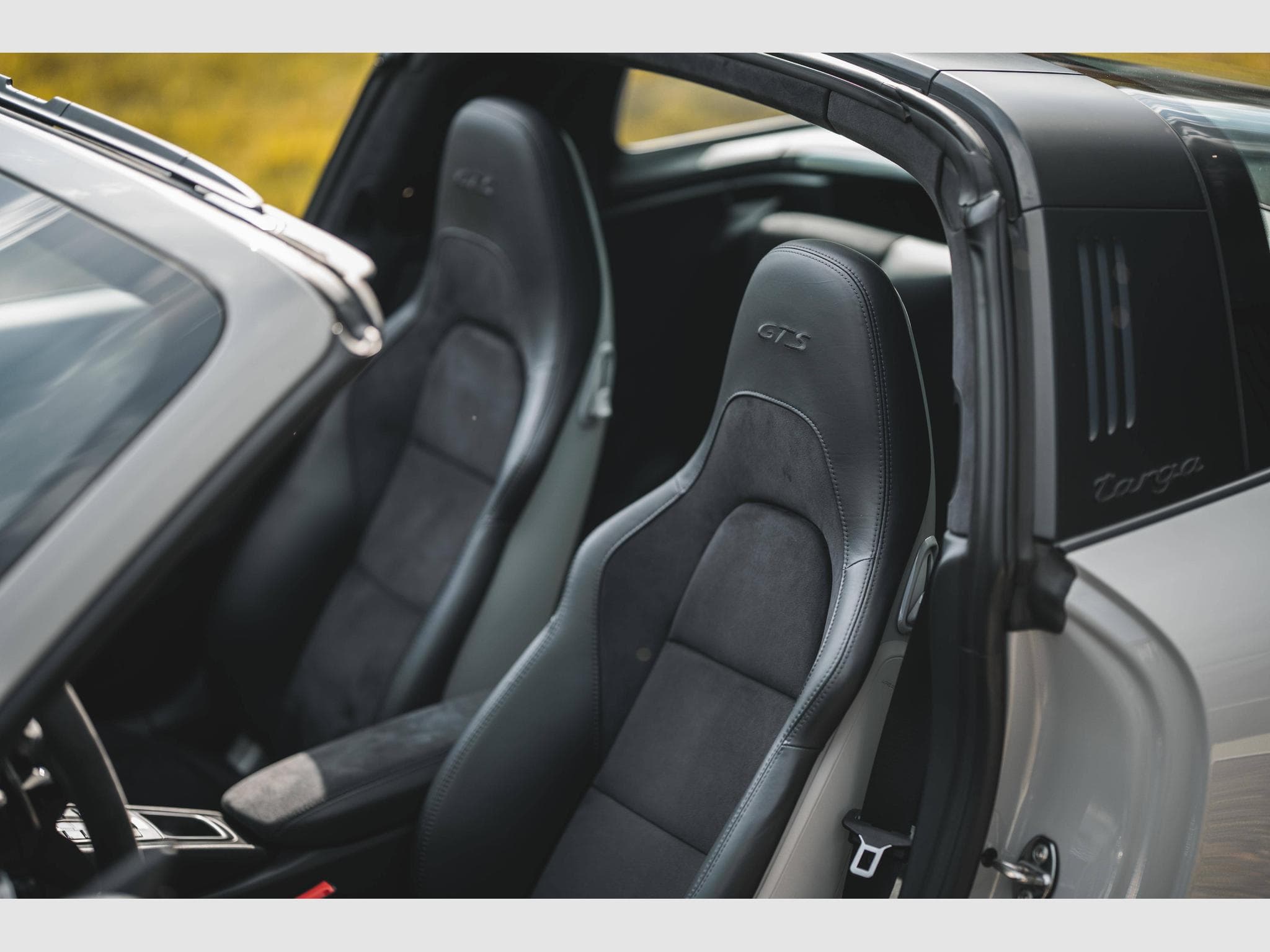 Porsche 911 Targa 4 GTS Gris Craie Rare – 1ère Main – Porsche Approved (2018) - Foto 14