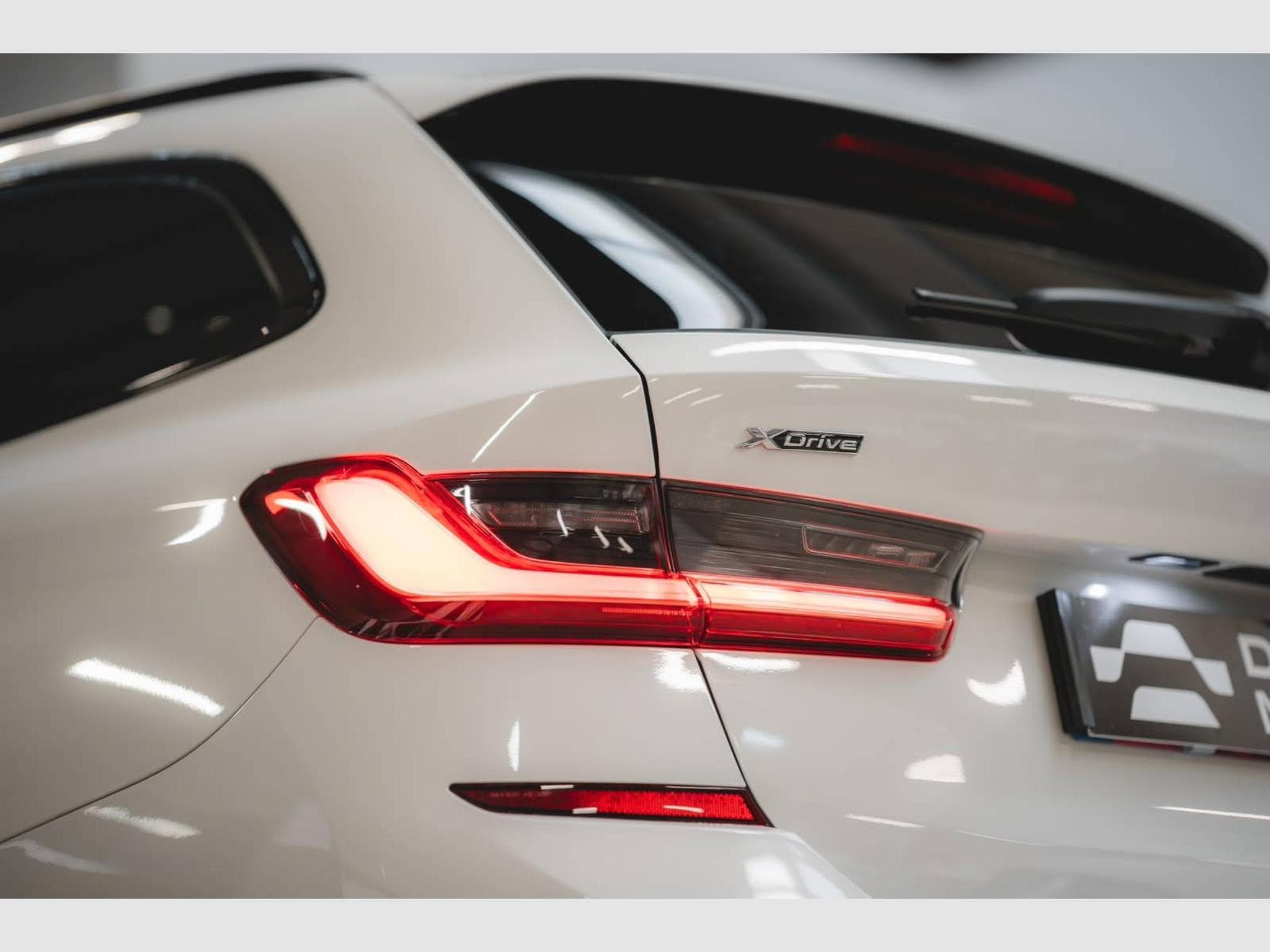 BMW Série 3 330 i xDrive M Sport – 1ère Main – Suivi BMW (2020) - Photo 9