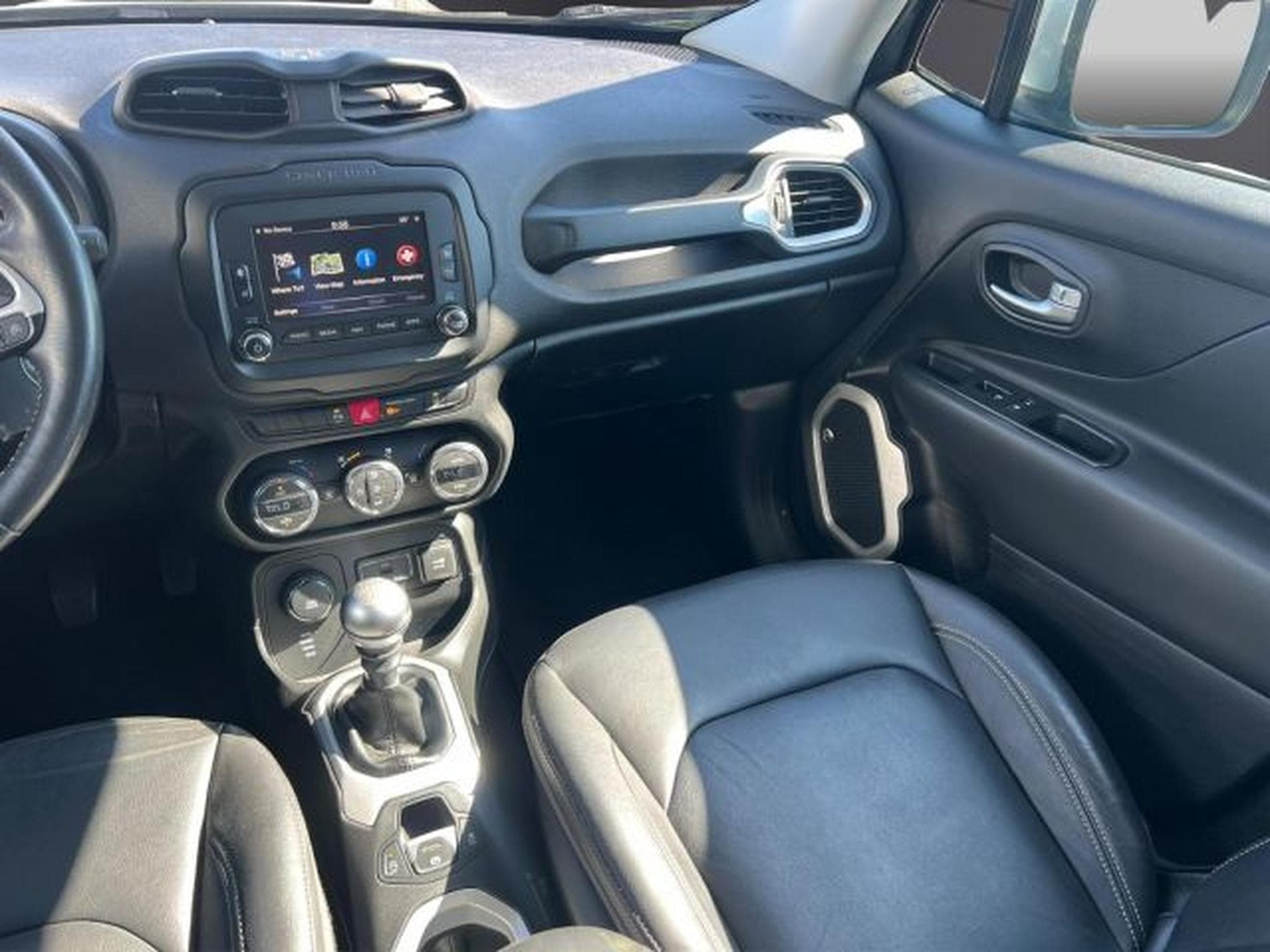 Jeep Renegade Renegade Limited Adventure Edition 4WD Klima (2016) - Photo 13