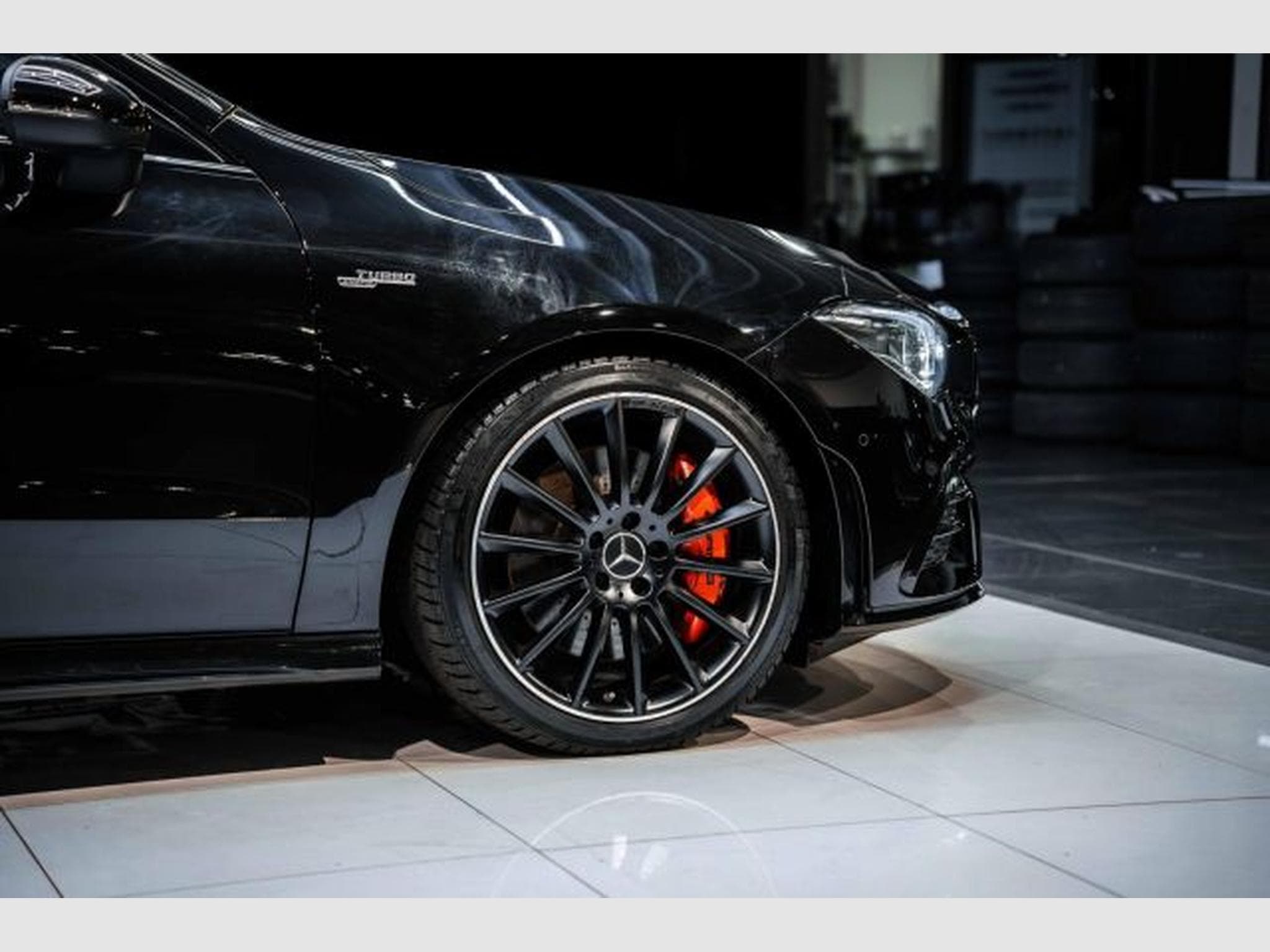 Mercedes CLA 35 AMG CLA 35 AMG Shooting Brake 4M Burm PANO Night 1HD (2021) - Photo 10