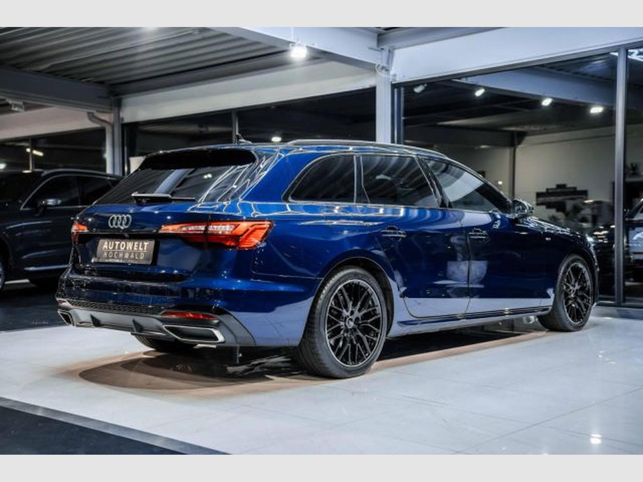 Audi A4 A4 Avant 40 TDI quattro S-Line S-tron LED STAHZG (2023) - Photo 13