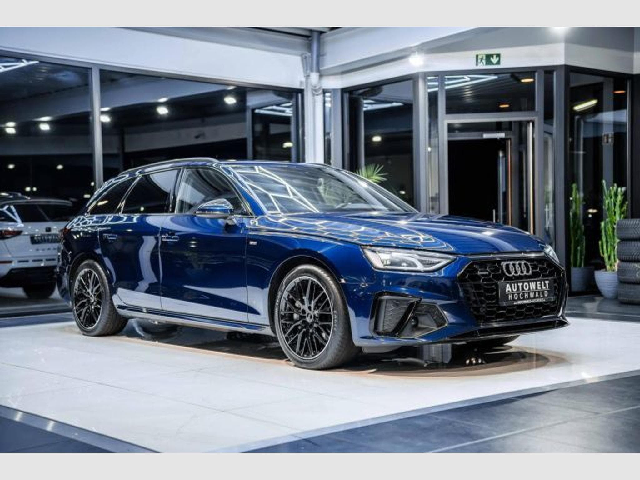 Audi A4 A4 Avant 40 TDI quattro S-Line S-tron LED STAHZG (2023) - Photo 6