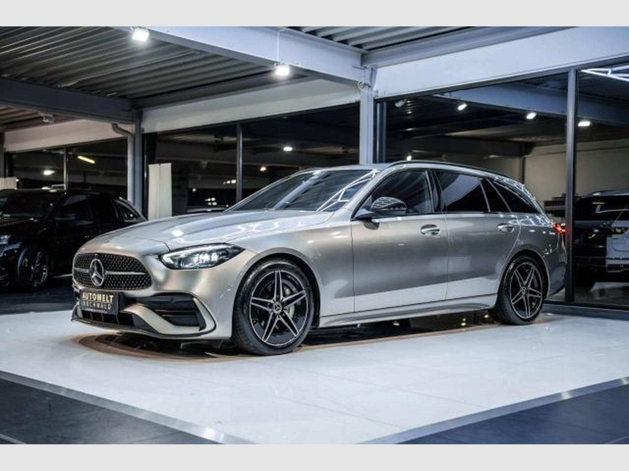 Mercedes C 200 C 200d T 9G-Tronic AMG Line LED AHK Night Burmes (2022) - Photo 4