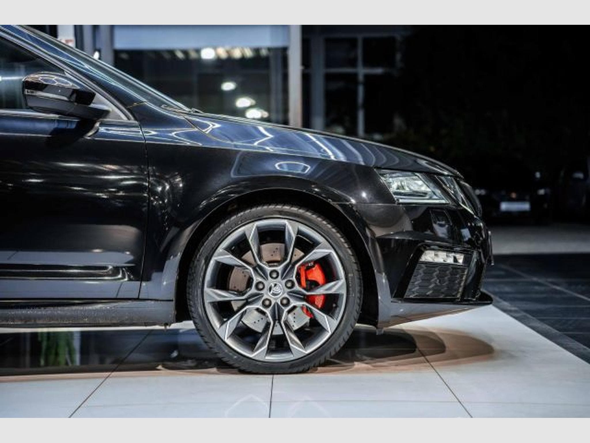 Skoda Octavia Octavia RS 2.0 TSI DSG NAVI LED RFK PANO VIRTUAL (2019) - Foto 10