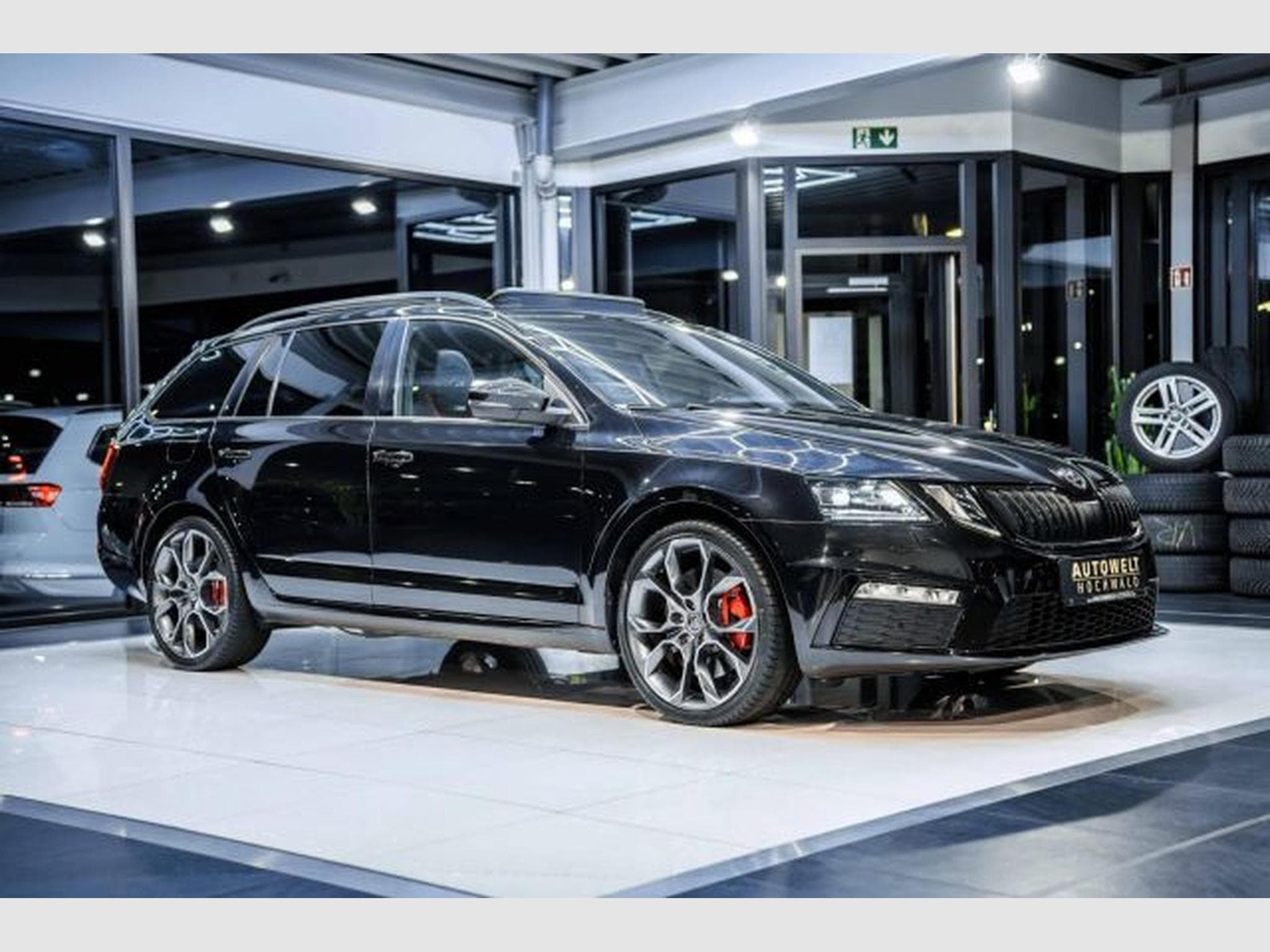 Skoda Octavia Octavia RS 2.0 TSI DSG NAVI LED RFK PANO VIRTUAL (2019) - Foto 7