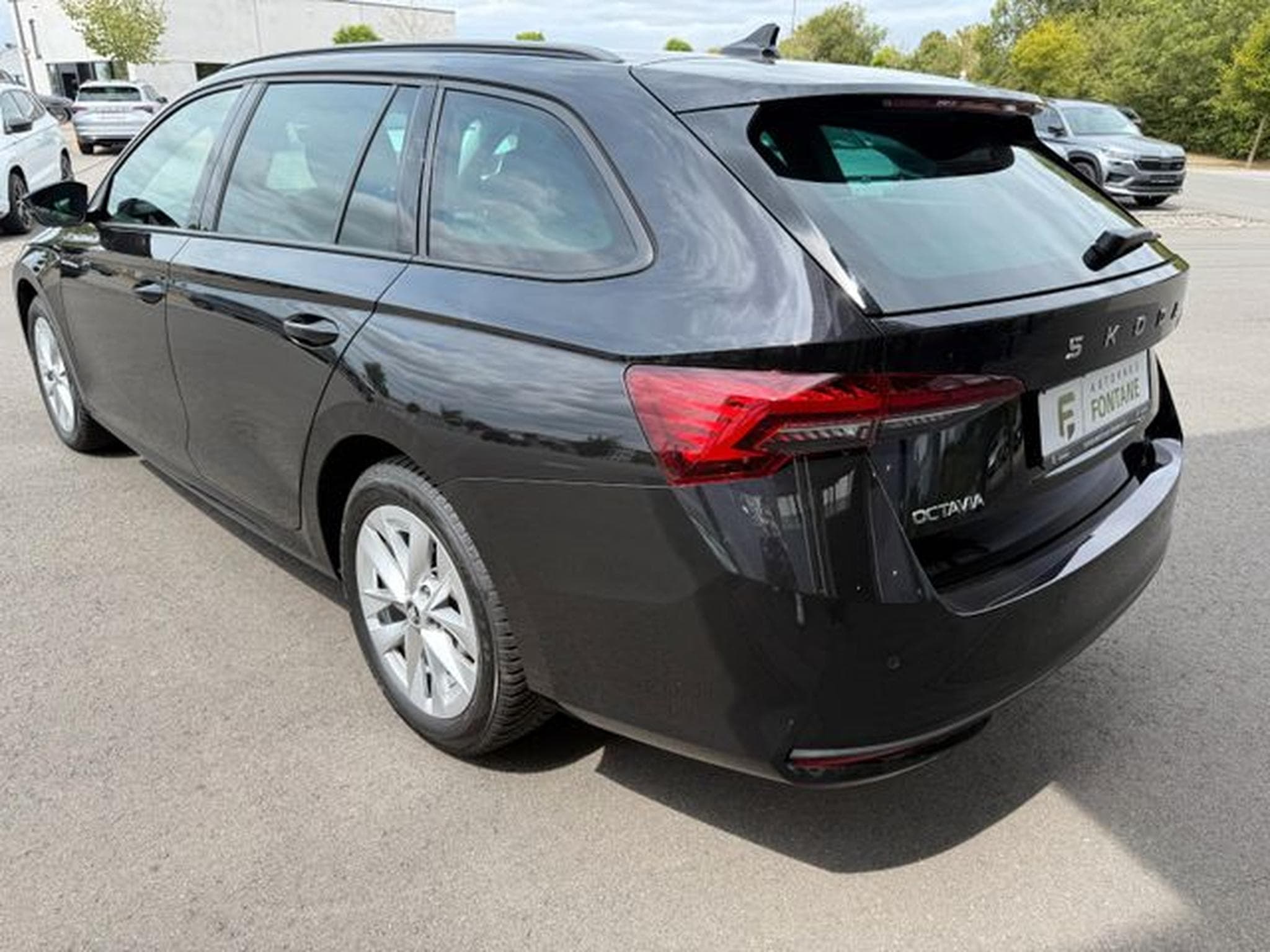 Skoda Octavia Octavia 2.0 TDI Selection Kamera Keyless LED ACC (2025) - Photo 7