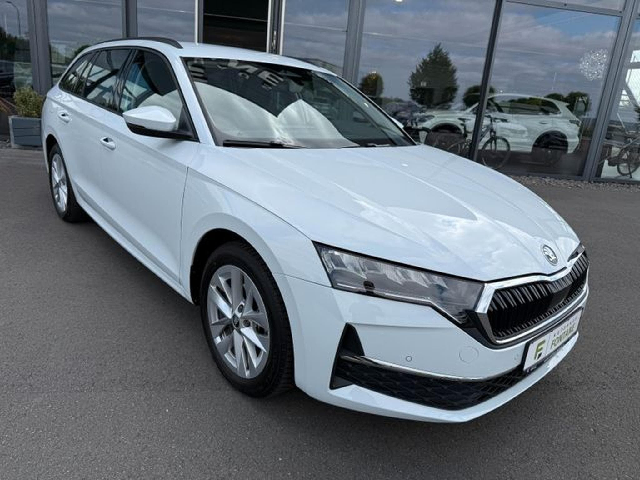 Skoda Octavia Octavia 2.0 TDI Selection Kamera Keyless LED ACC (2025) - Photo 3
