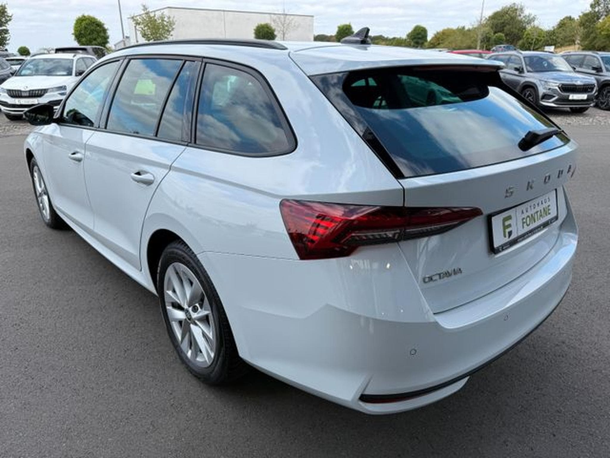 Skoda Octavia Octavia 2.0 TDI Selection Kamera Keyless LED ACC (2025) - Photo 7