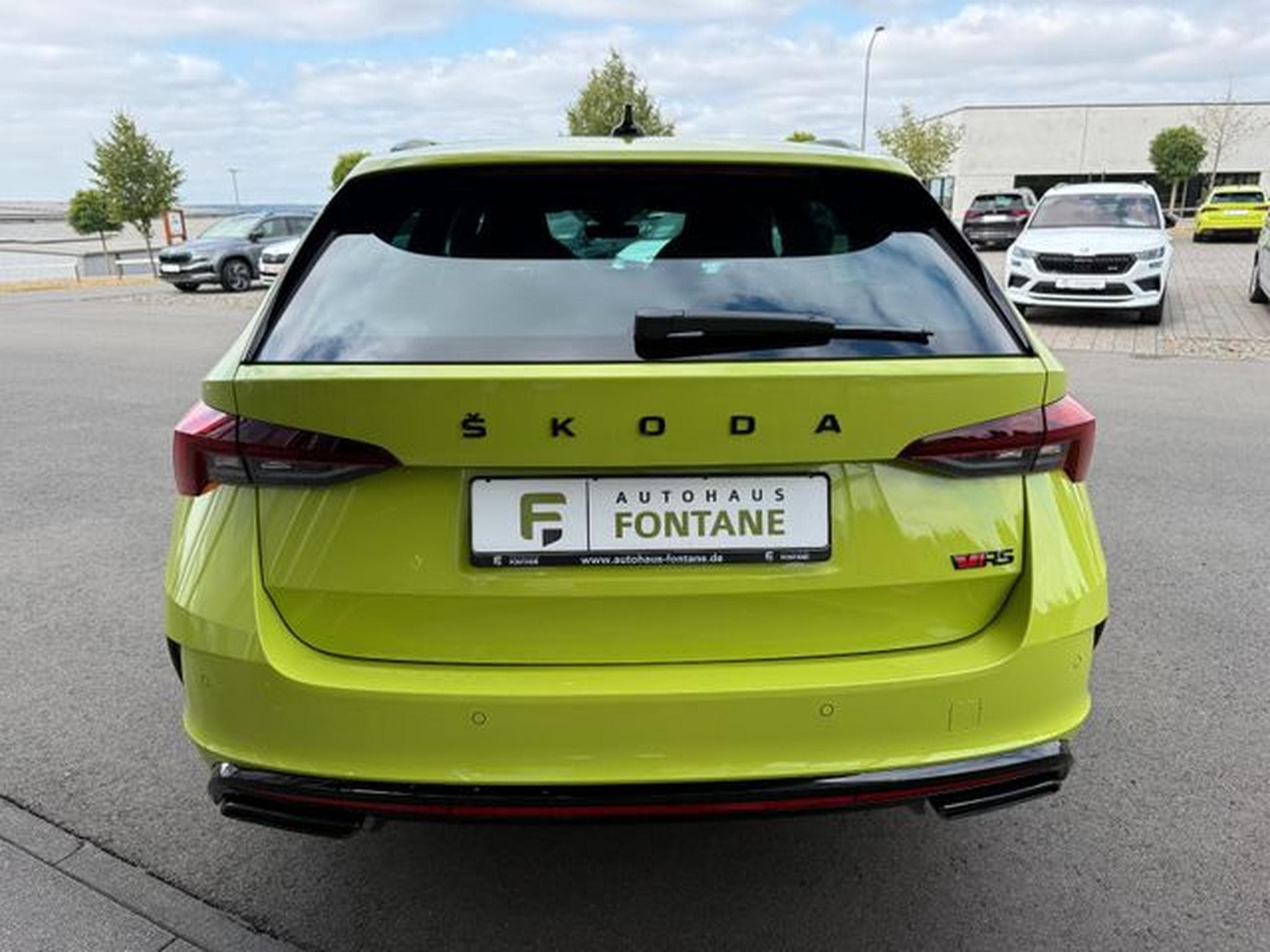 Skoda Octavia Octavia 2,0TSi Kombi RS 19" HUD DCC Matrix Colum (2023) - Foto 6