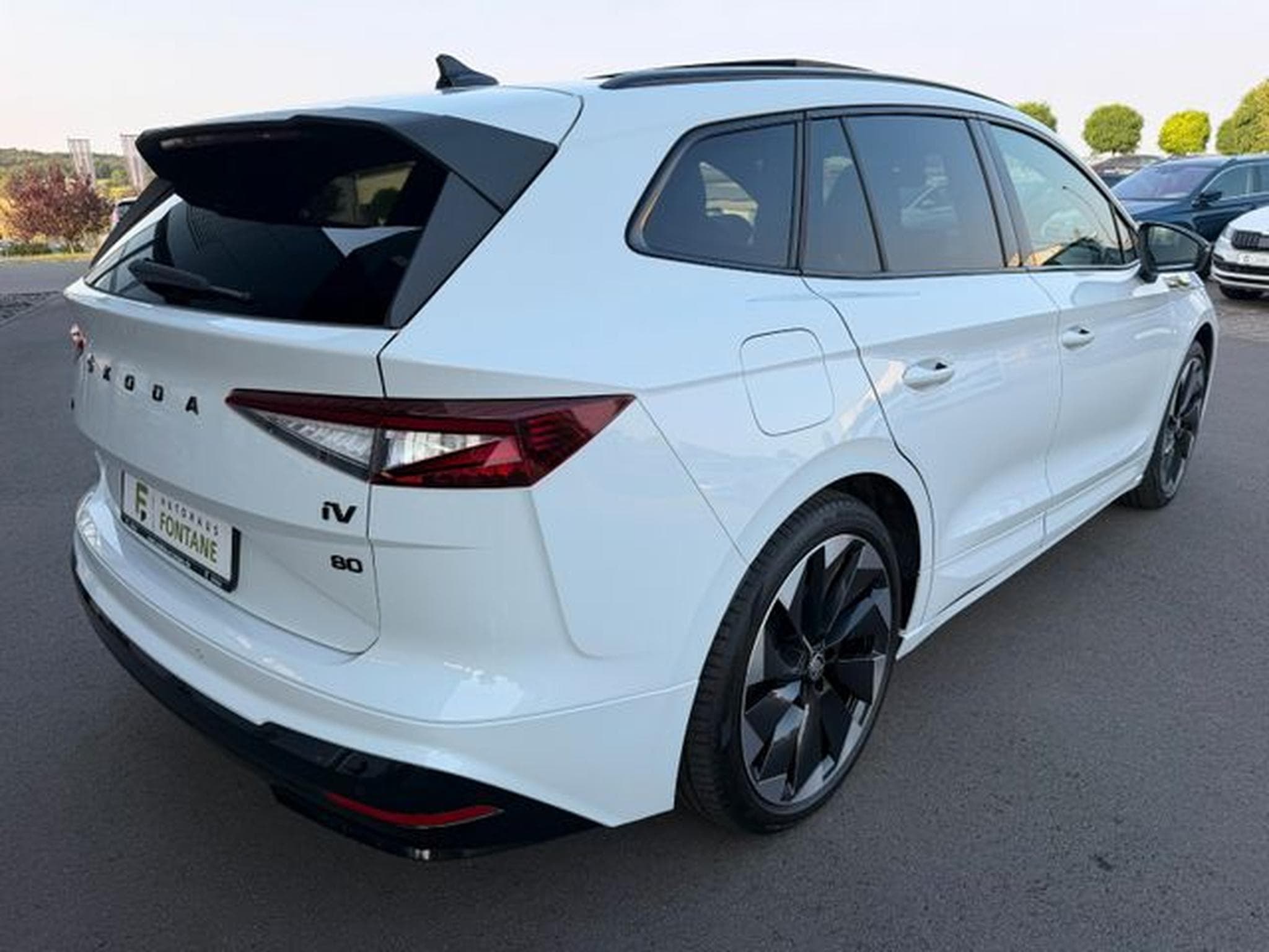 Skoda Enyaq Enyaq iv80 Sportline Pano AHK WP 21" 360° Memory (2022) - Foto 5