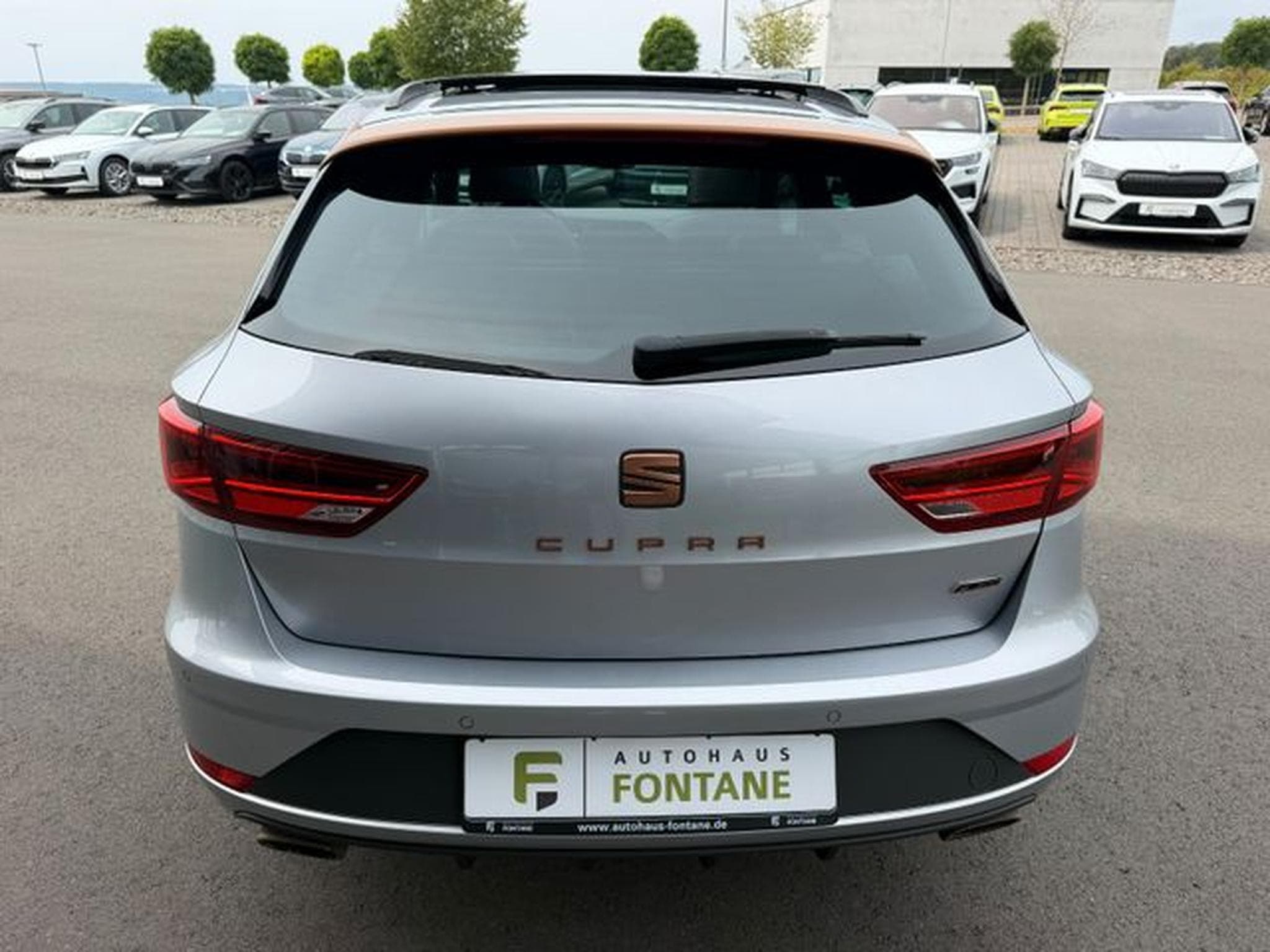 Seat Leon Leon ST Cupra 300PS 4Drive Pano Alcantara Navi (2020) - Foto 6