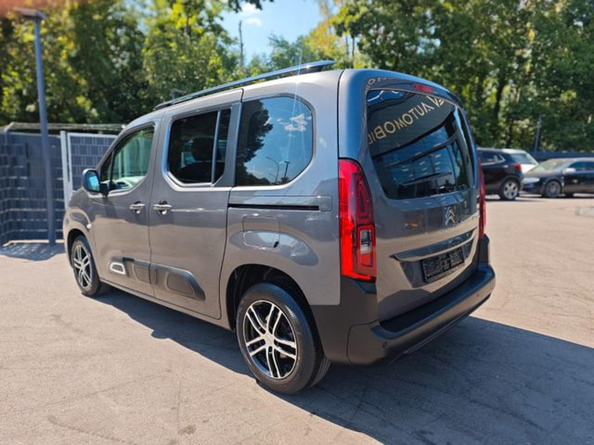 Citroën Berlingo BERLINGO FEEL M*2X SCHIEBETÜR*NAVI*SITZHEIZUNG (2019) - Foto 7