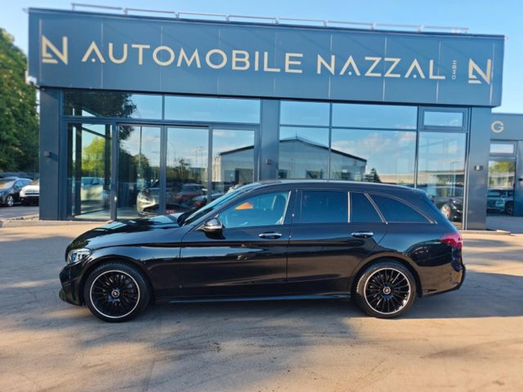 Mercedes C 300 C300e T*AMG-LINE*NIGHT*VOLL-LED*KAMERA*PLUG-IN* (2020) - Foto 13