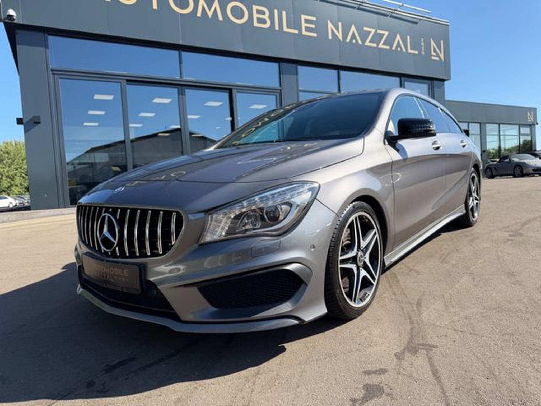 Mercedes CLA CLA 250 SHOOTING BRAKE AMG-LINE *AUT*NAVI*PANO* (2016) - Foto 2