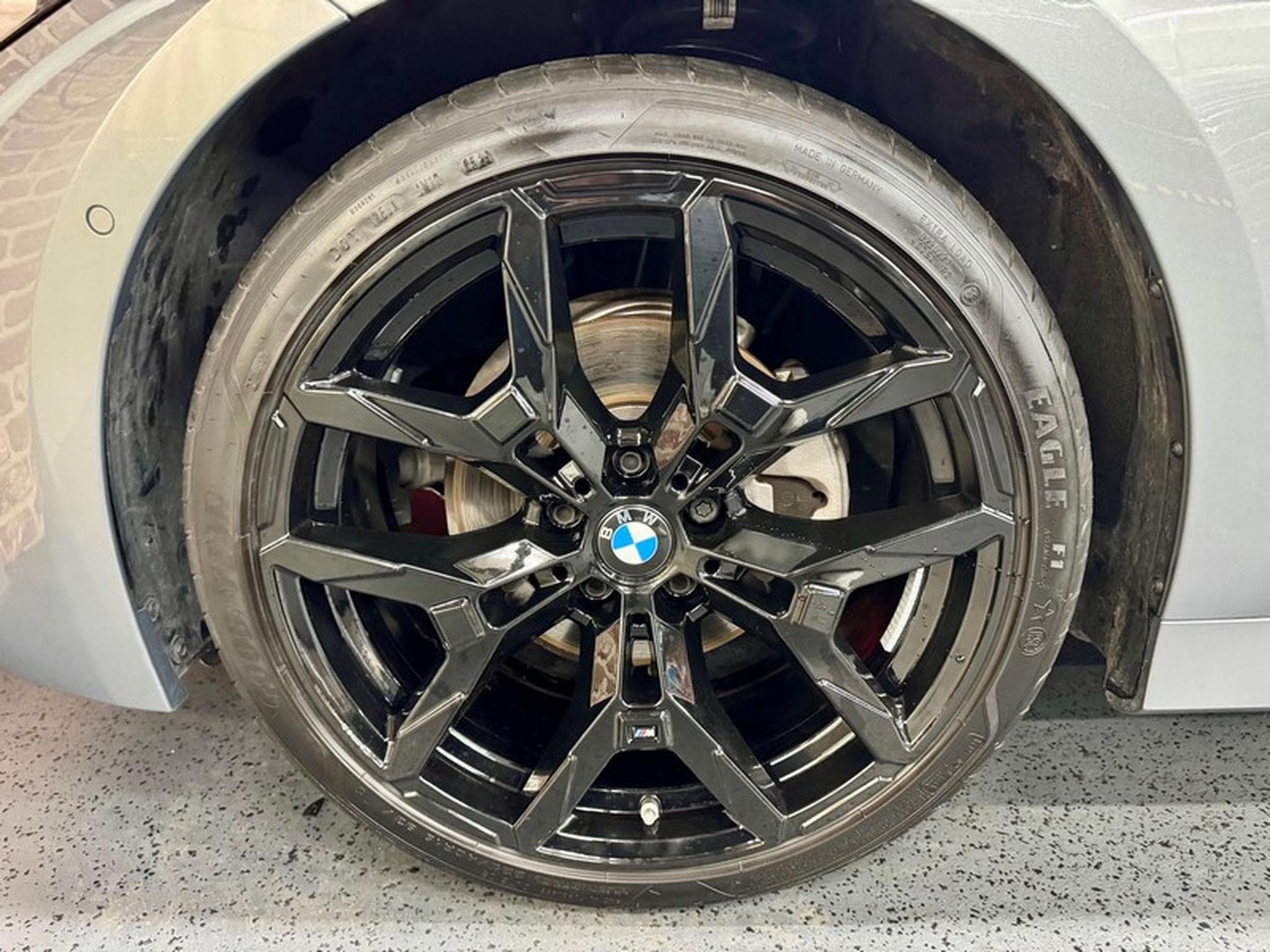 BMW 320 320dA Touring 2.0 190cv Auto xDrive M-SPORT (2025) - Photo 3