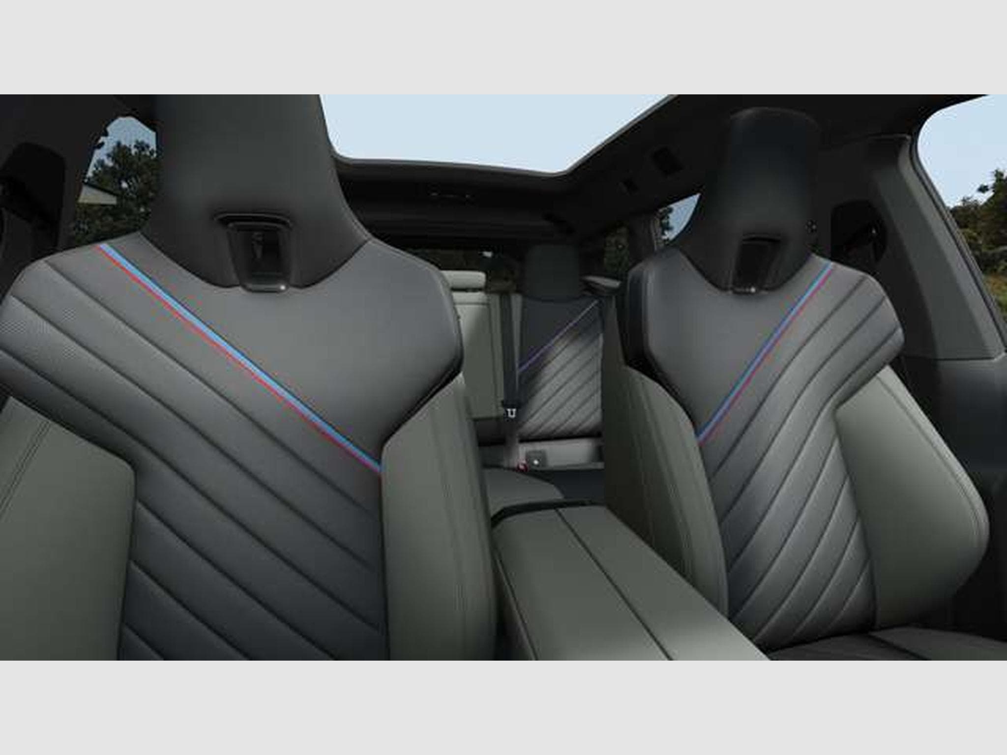 BMW iX xDrive45 (2026) - Photo 4