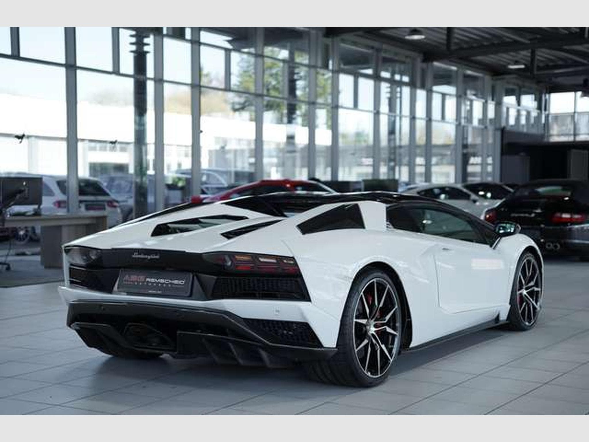 Lamborghini Aventador S Roadster *2.H *Carbon* LIFT* Dt.Fzg* (2019) - Photo 15