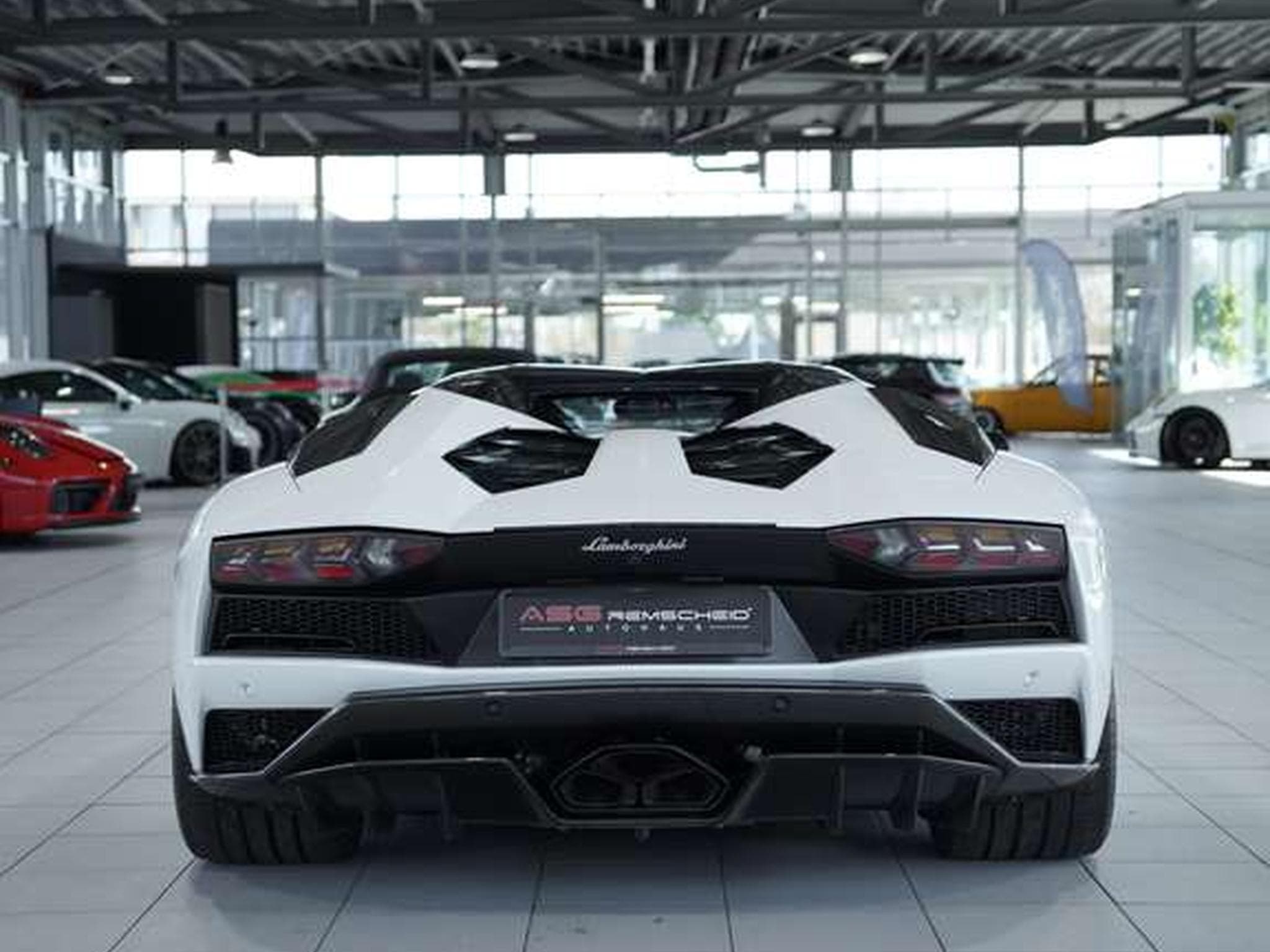 Lamborghini Aventador S Roadster *2.H *Carbon* LIFT* Dt.Fzg* (2019) - Photo 17