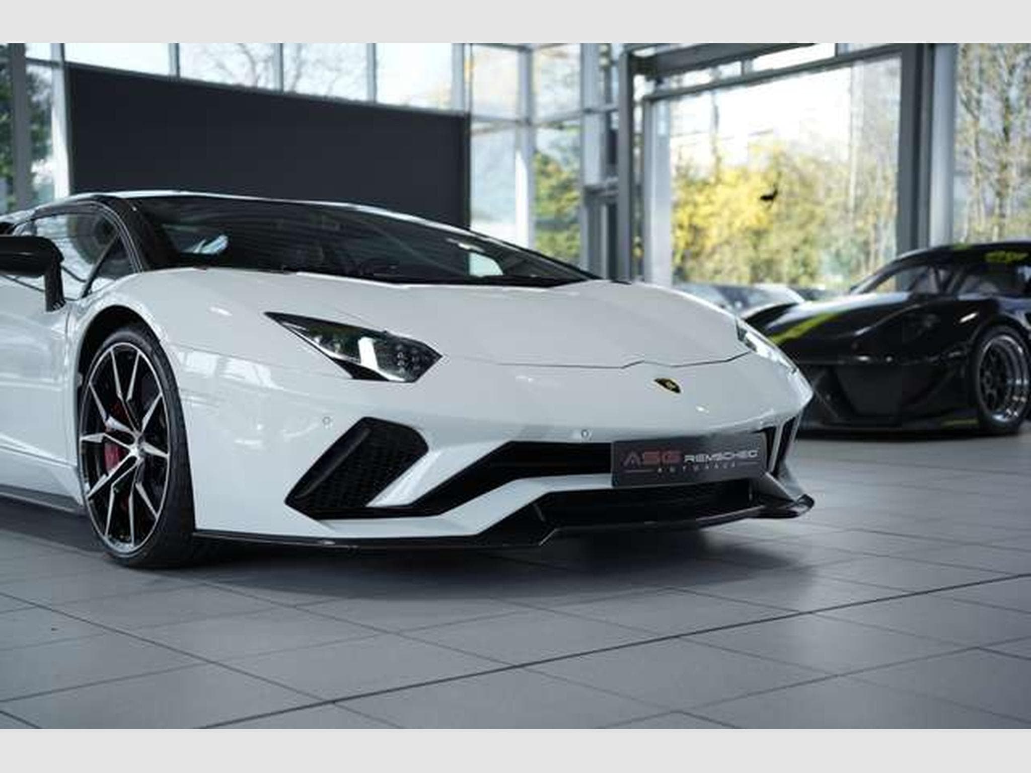Lamborghini Aventador S Roadster *2.H *Carbon* LIFT* Dt.Fzg* (2019) - Photo 23