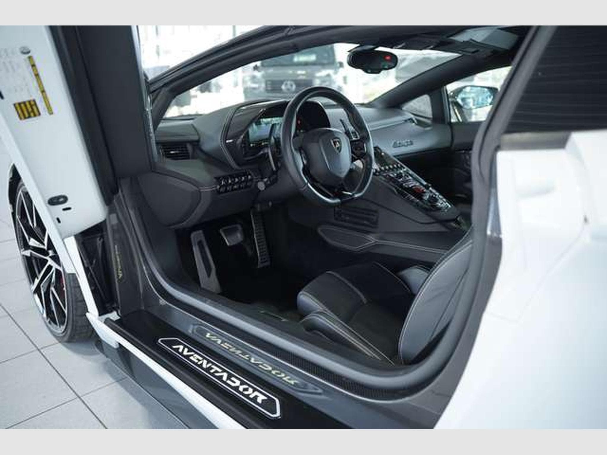 Lamborghini Aventador S Roadster *2.H *Carbon* LIFT* Dt.Fzg* (2019) - Photo 34