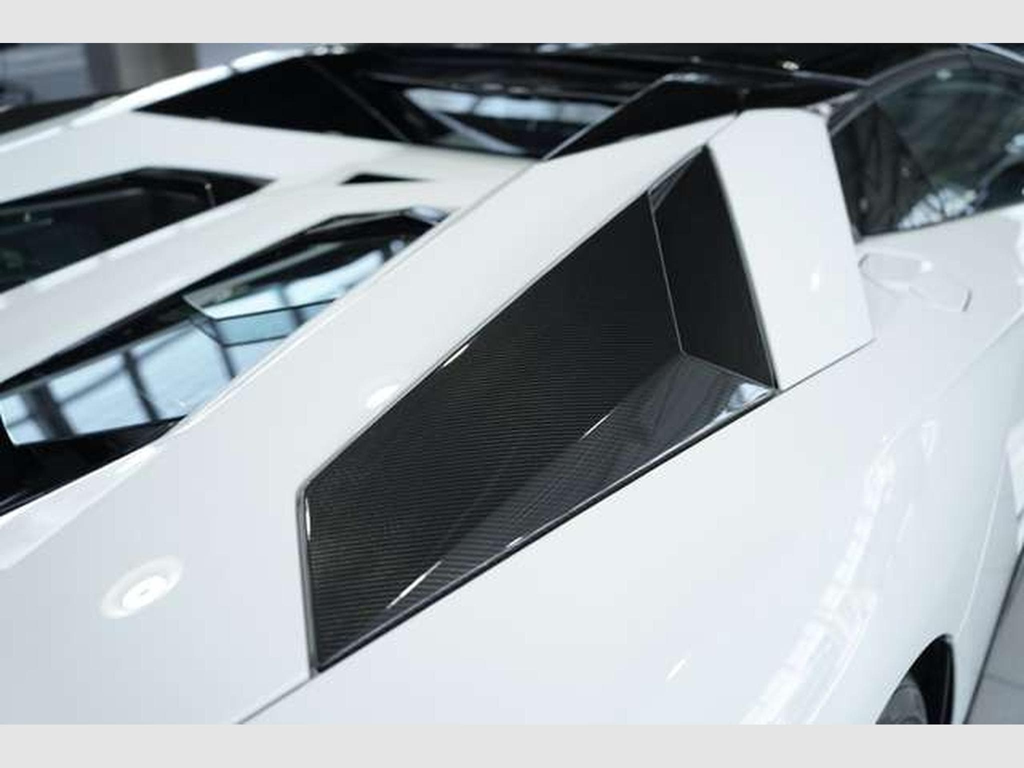 Lamborghini Aventador S Roadster *2.H *Carbon* LIFT* Dt.Fzg* (2019) - Photo 35