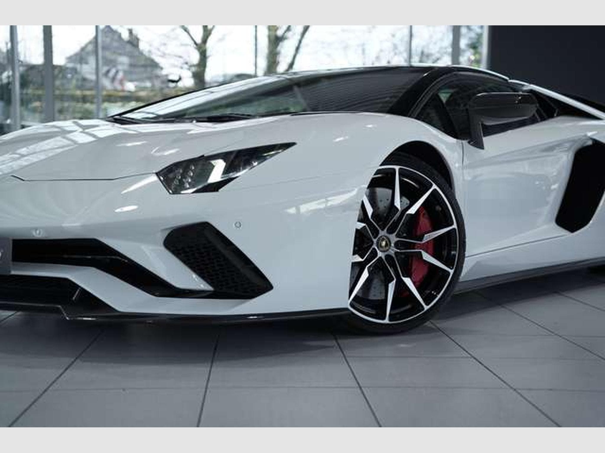 Lamborghini Aventador S Roadster *2.H *Carbon* LIFT* Dt.Fzg* (2019) - Photo 4