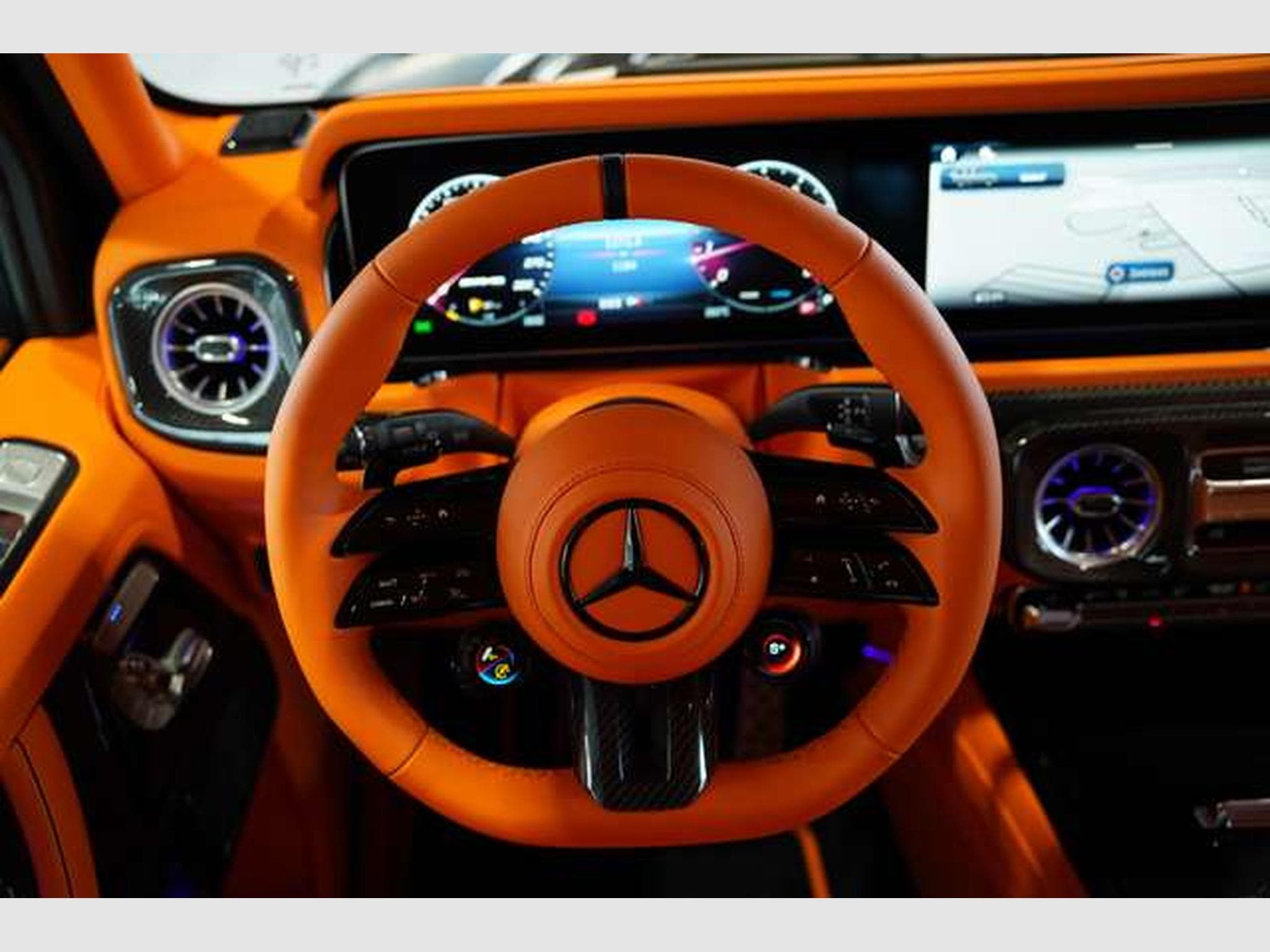 Mercedes G 63 AMG Brabus G800 *24*LederOrange*NEW MODELL (2026) - Photo 47