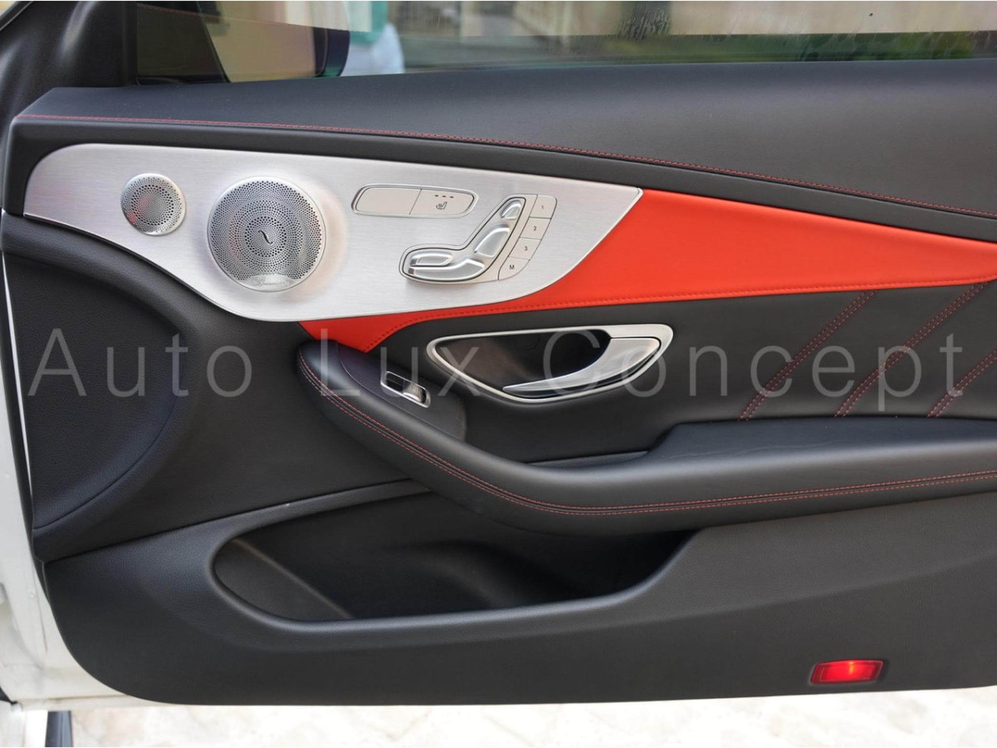 Mercedes C 63 AMG S Coupé (2020) - Photo 27