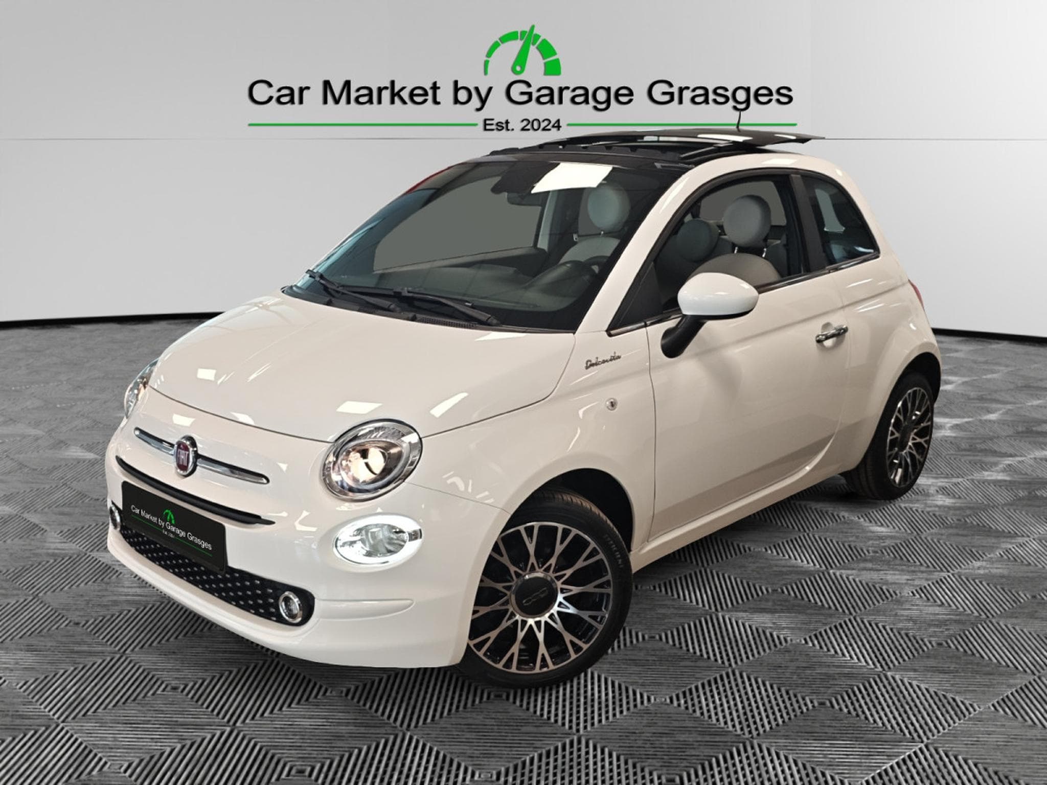 Fiat 500 Dolcevita 1.0 Hybride (2022) - Photo 1
