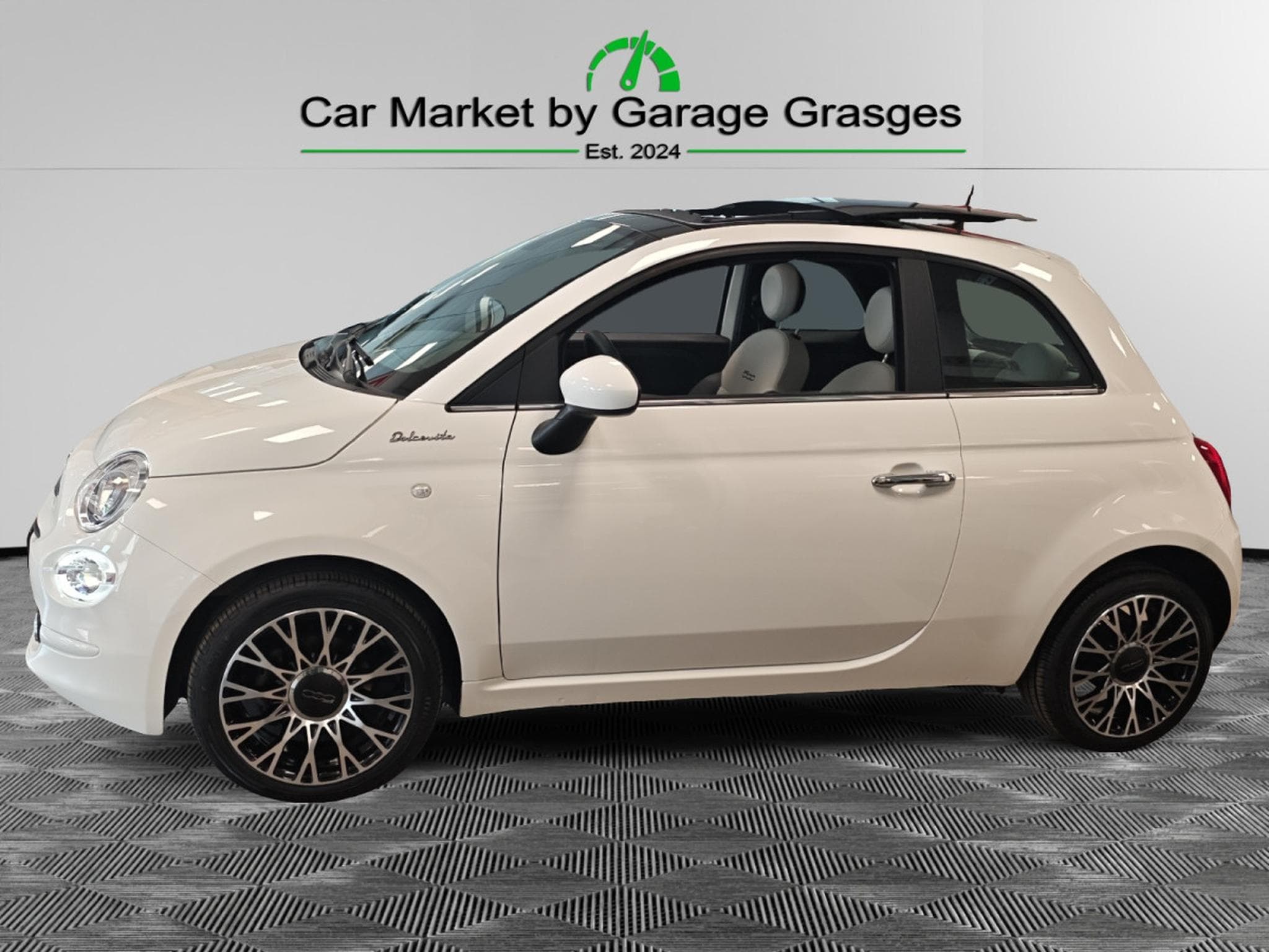 Fiat 500 Dolcevita 1.0 Hybride (2022) - Photo 2