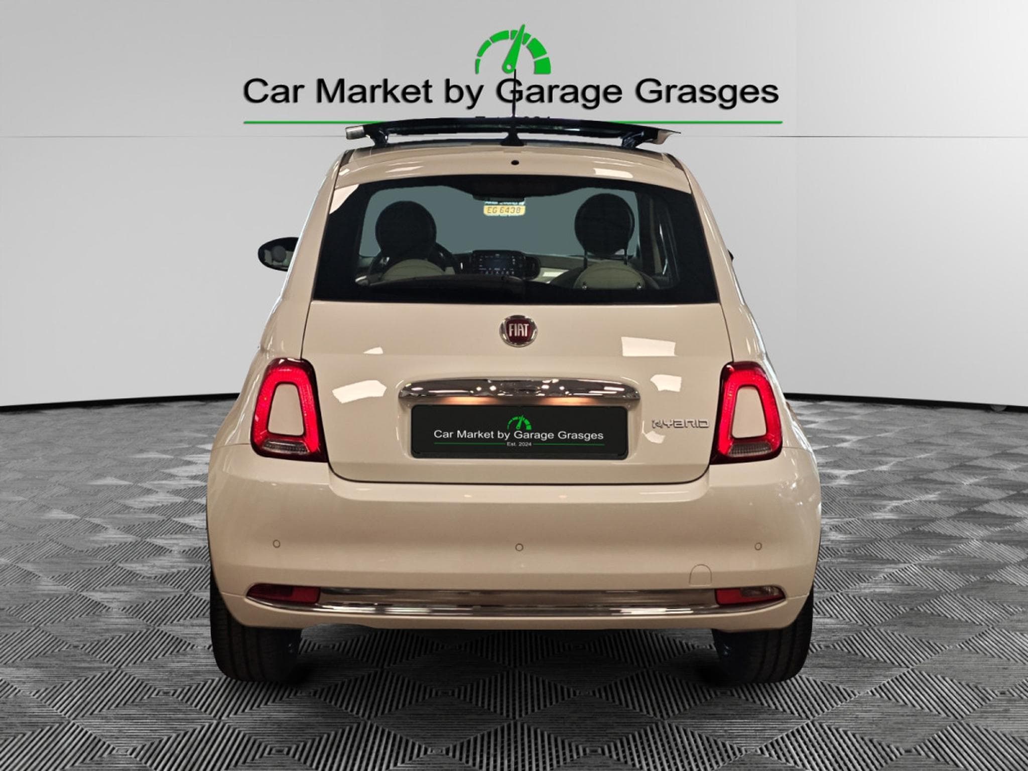 Fiat 500 Dolcevita 1.0 Hybride (2022) - Photo 4