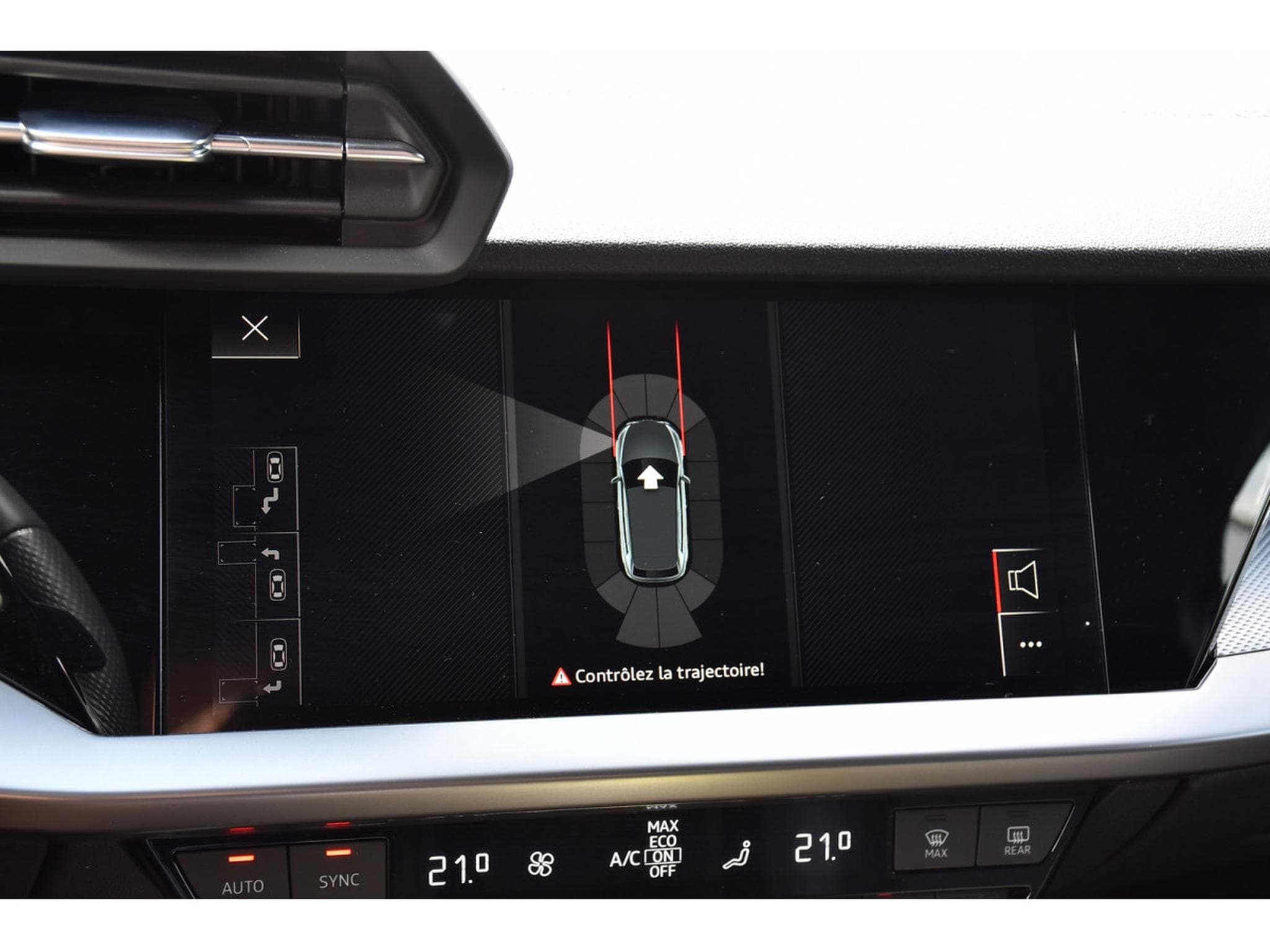 Audi A3 Sportback 40 TFSIe PHEV  S-Line S-Tronic ACC LANE CAM PARK (2023) - Foto 18