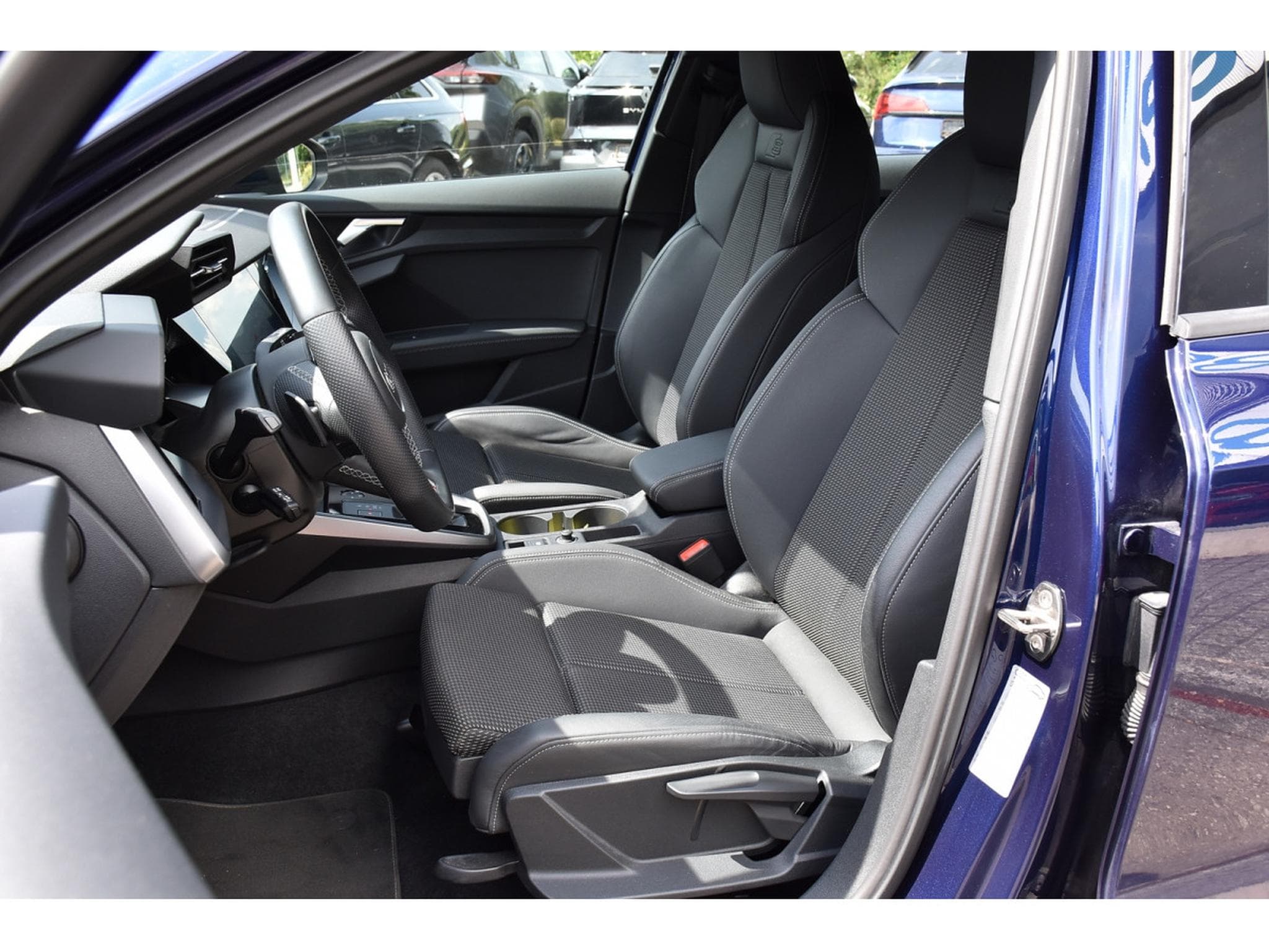 Audi A3 Sportback 40 TFSIe PHEV  S-Line S-Tronic ACC LANE CAM PARK (2023) - Foto 7