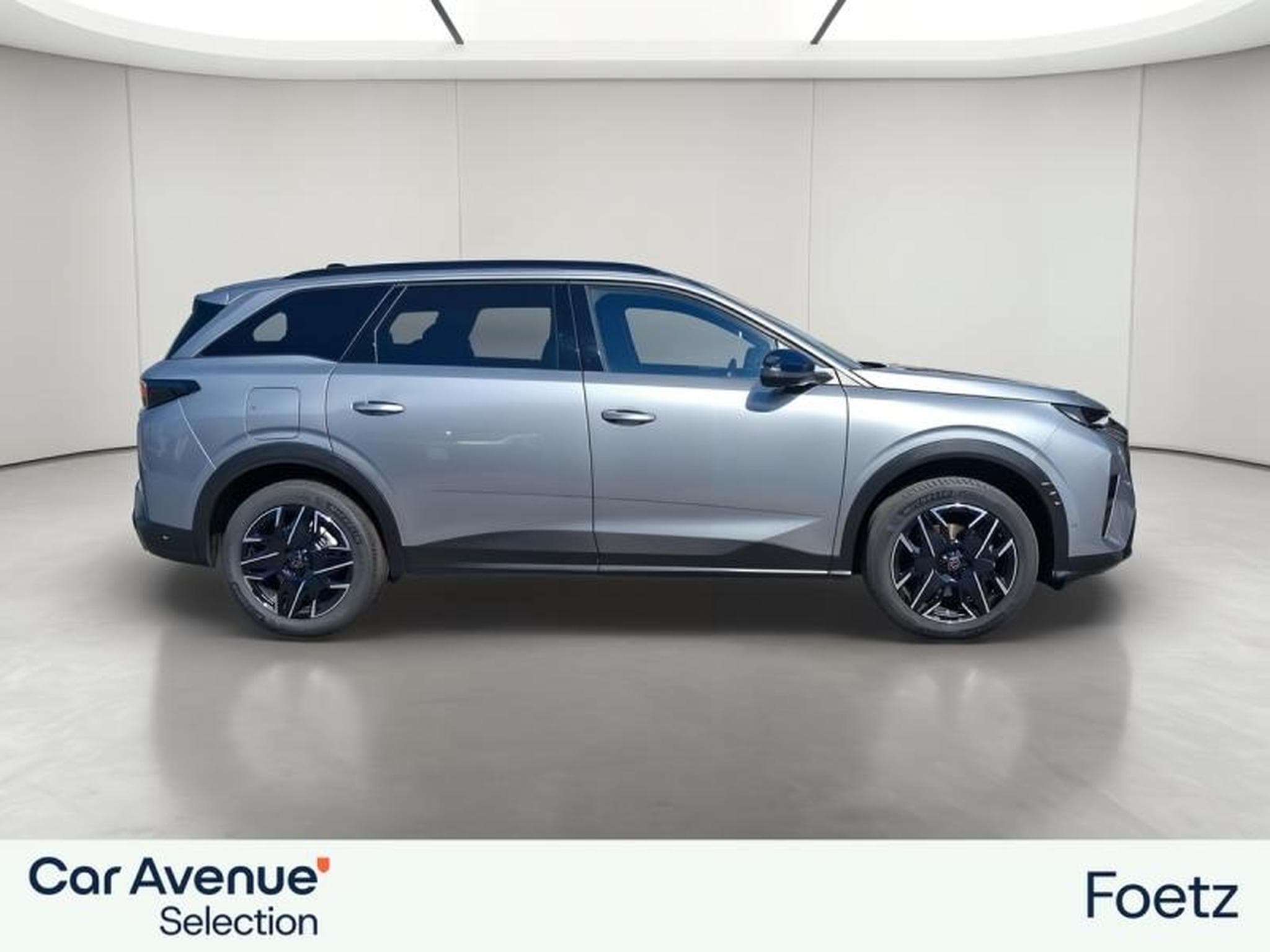 PEUGEOT 5008 Hybrid 136ch Allure e-DCS6 (2025) - Foto 5