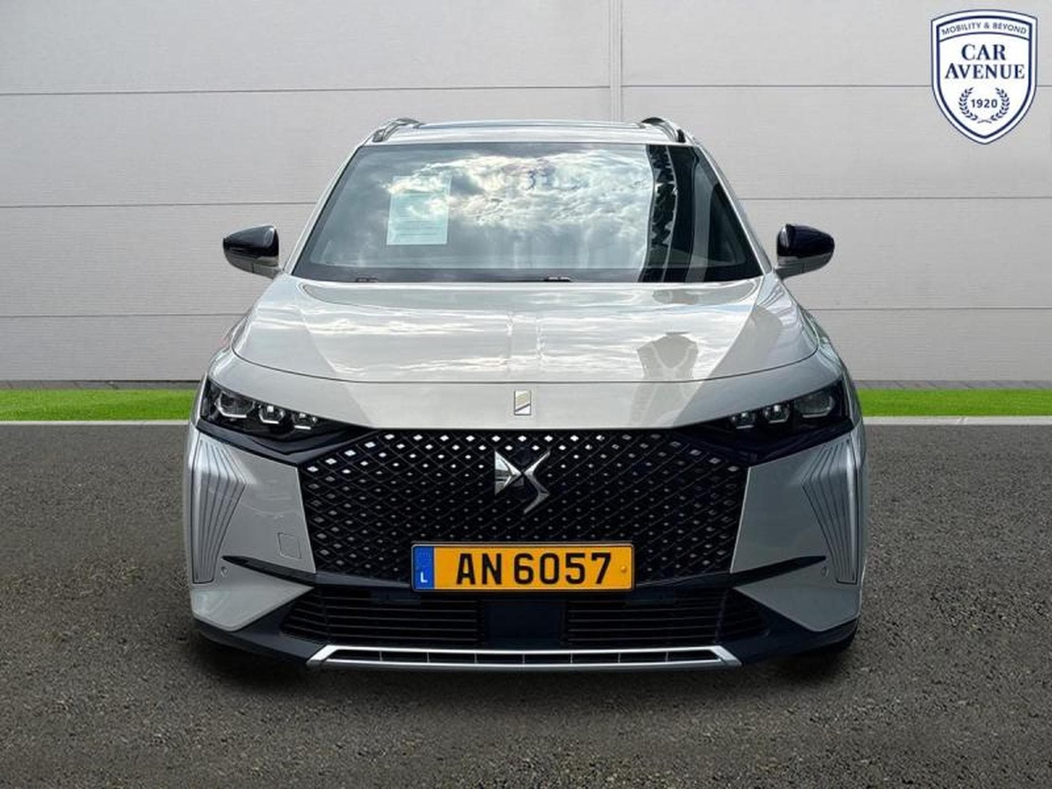 DS Automobiles DS7 E-TENSE 4x4 360ch Opera (2024) - Foto 3