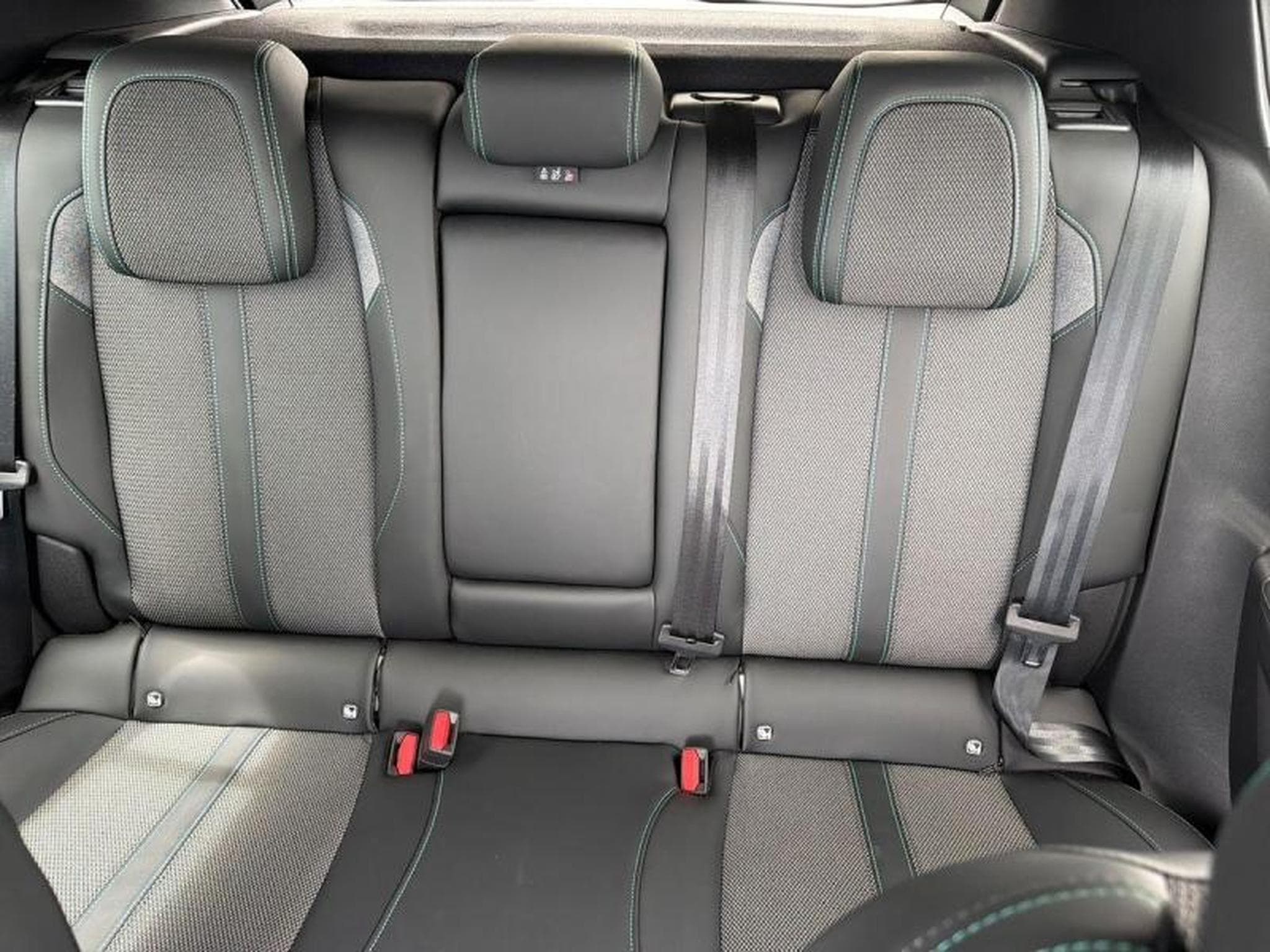 PEUGEOT 308 1.5 BlueHDi 130ch S&S Allure EAT8 (2024) - Foto 7