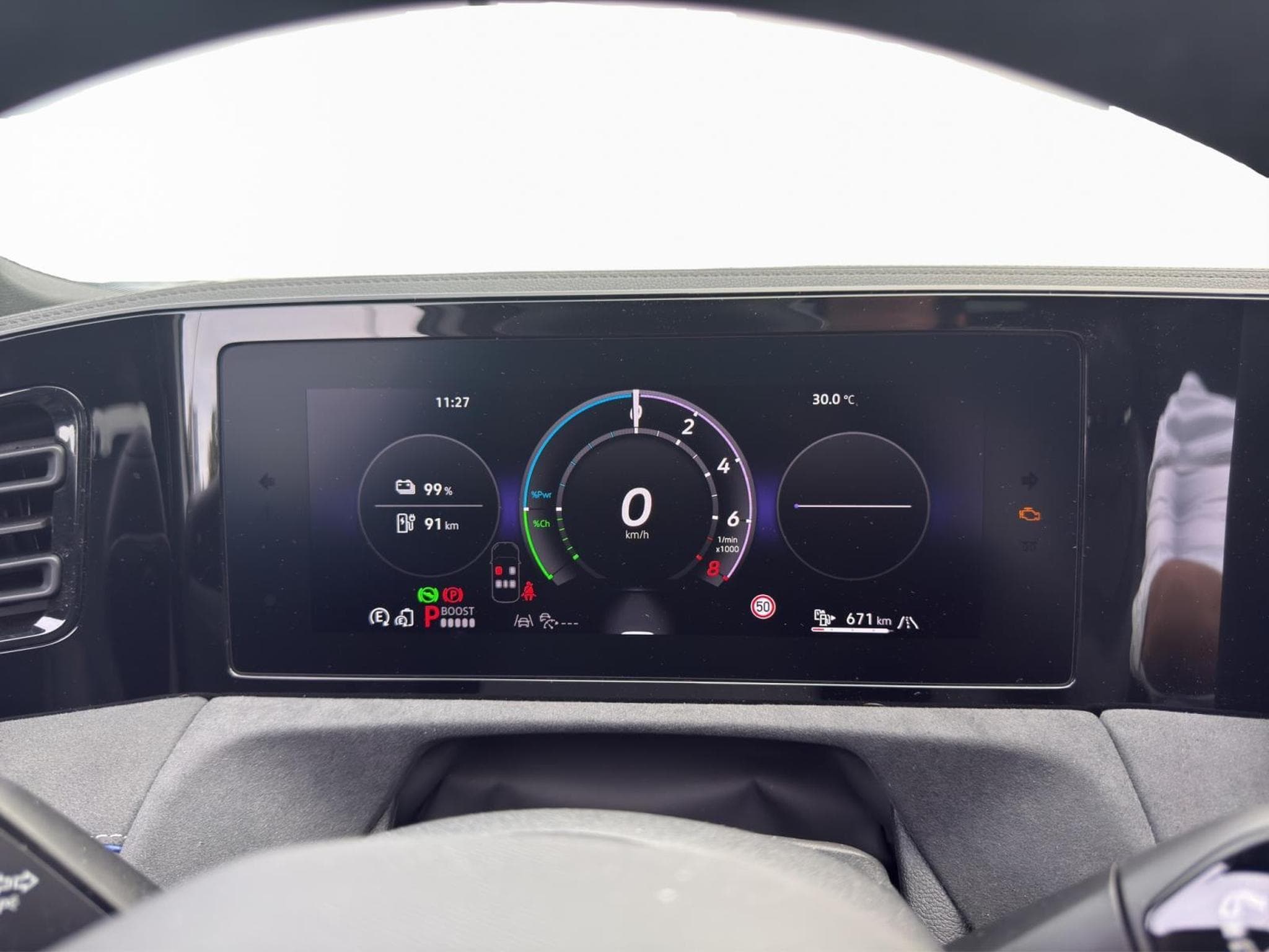 VW Tiguan R-Line eHybrid 200kW (2026) - Photo 11