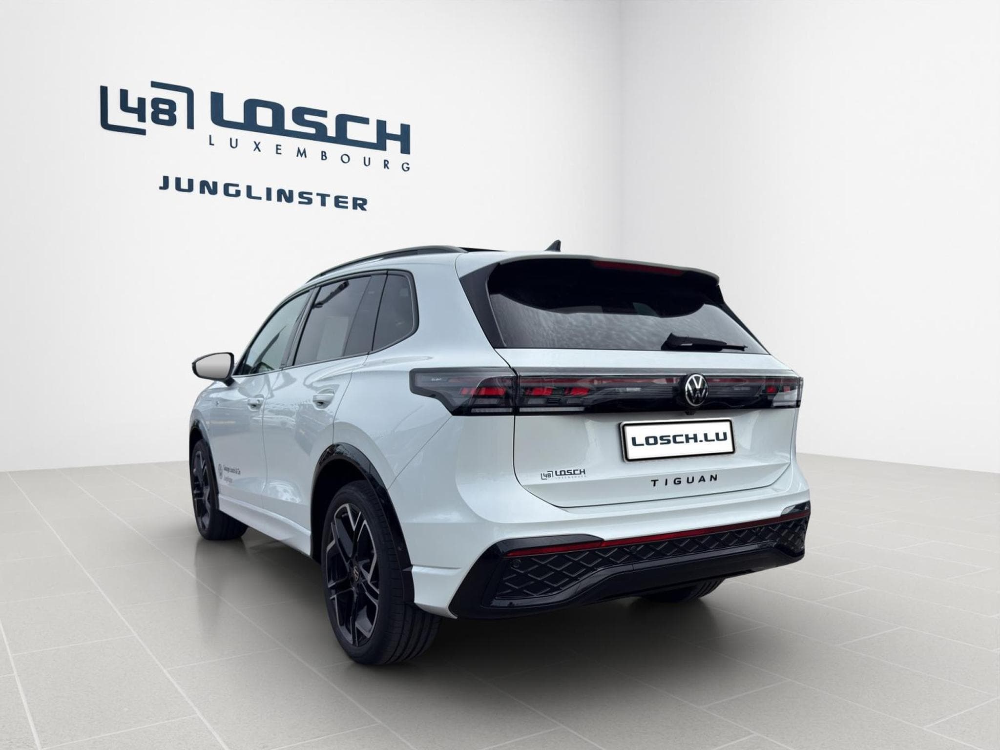 VW Tiguan R-Line eHybrid 200kW (2026) - Photo 7