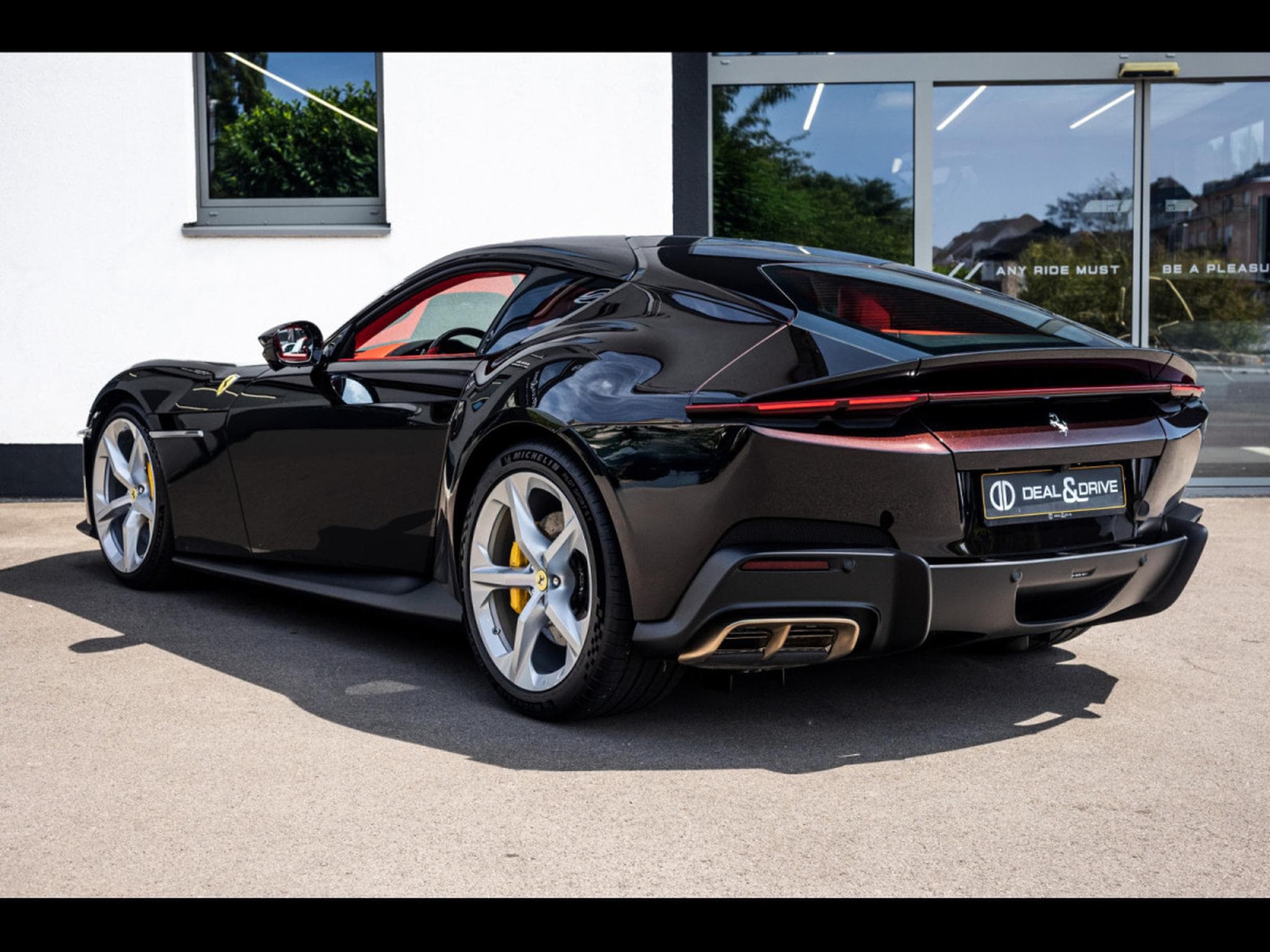 Ferrari 12Cilindri 6.5 V12 (830 CH) – NERO PUROSANGUE - PPF (2026) - Photo 3