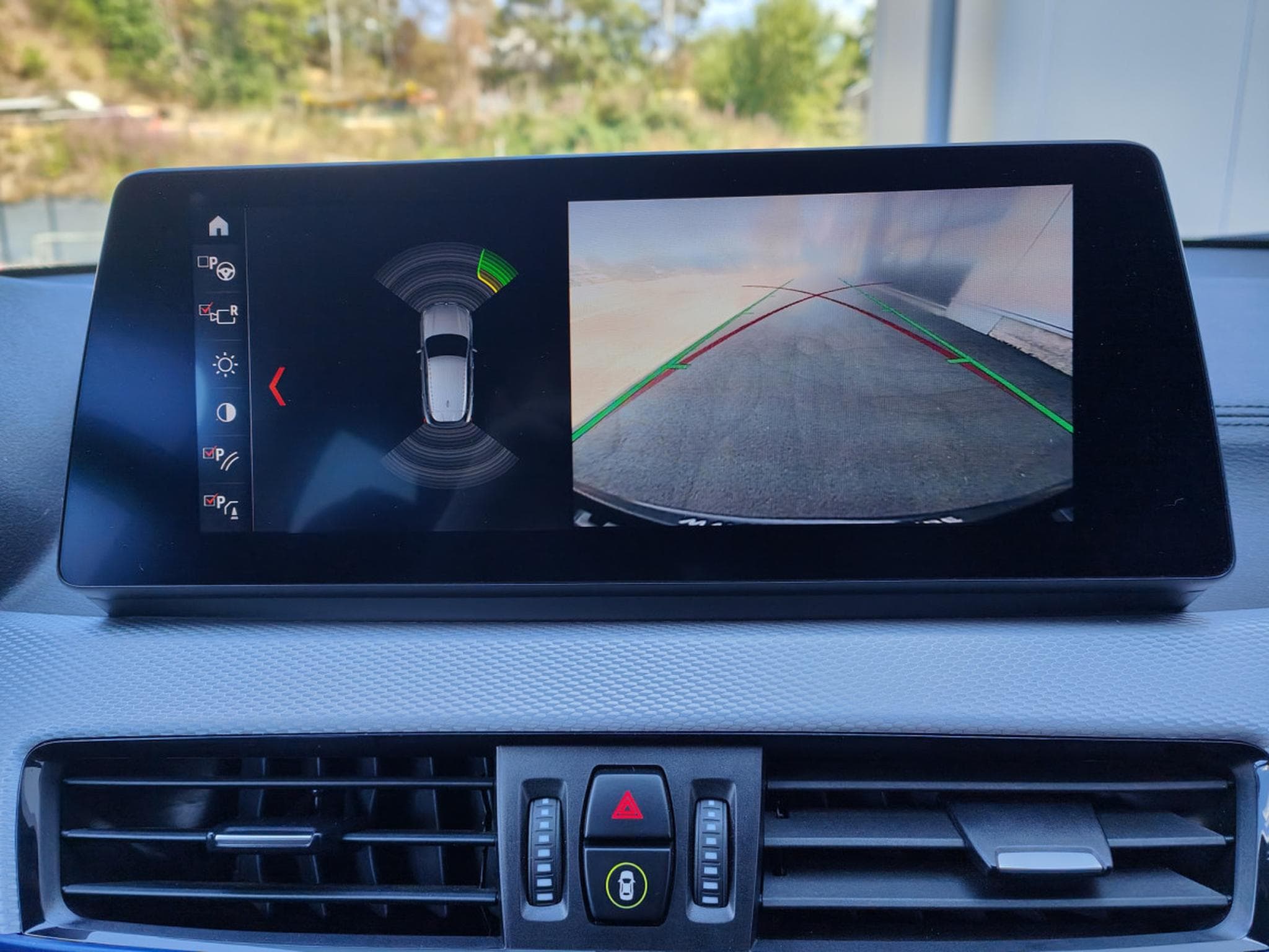 BMW X2 SDRIVE18i PACK M GPS CAMERA CARPLAY SIEGES CHAUFFANTS (2021) - Photo 27