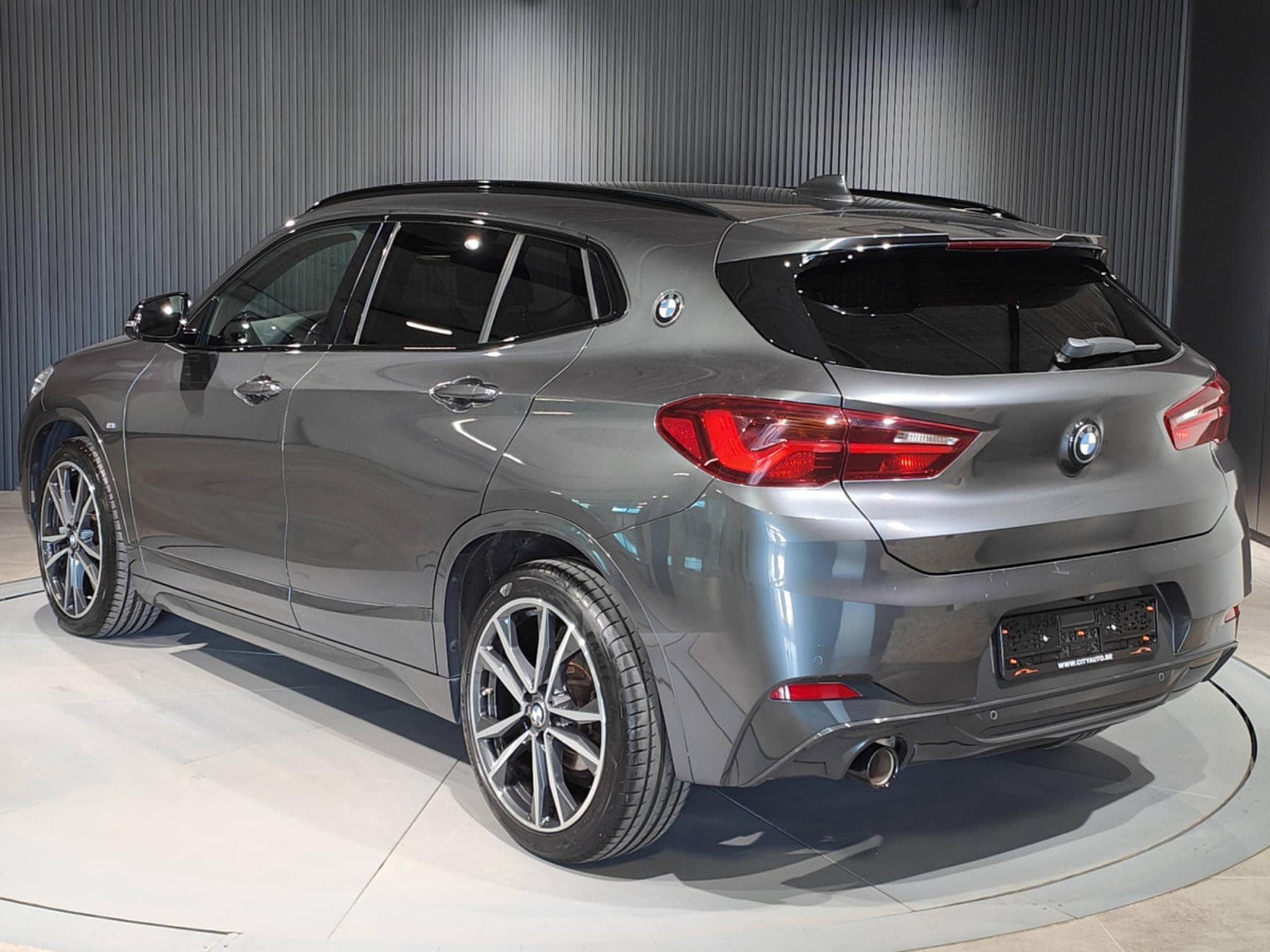 BMW X2 SDRIVE18i PACK M GPS CAMERA CARPLAY SIEGES CHAUFFANTS (2021) - Photo 4